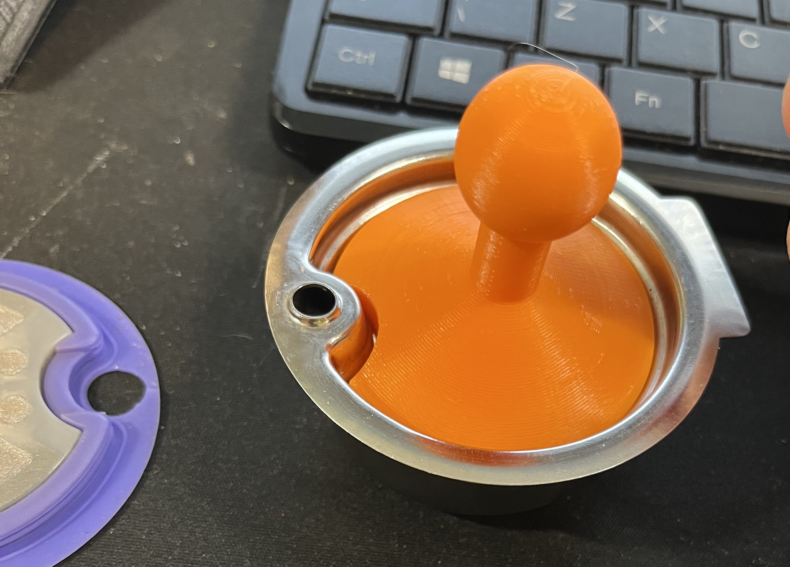 Coffee tamper for reusable pod for Tassimo machine (openscad file incl.)