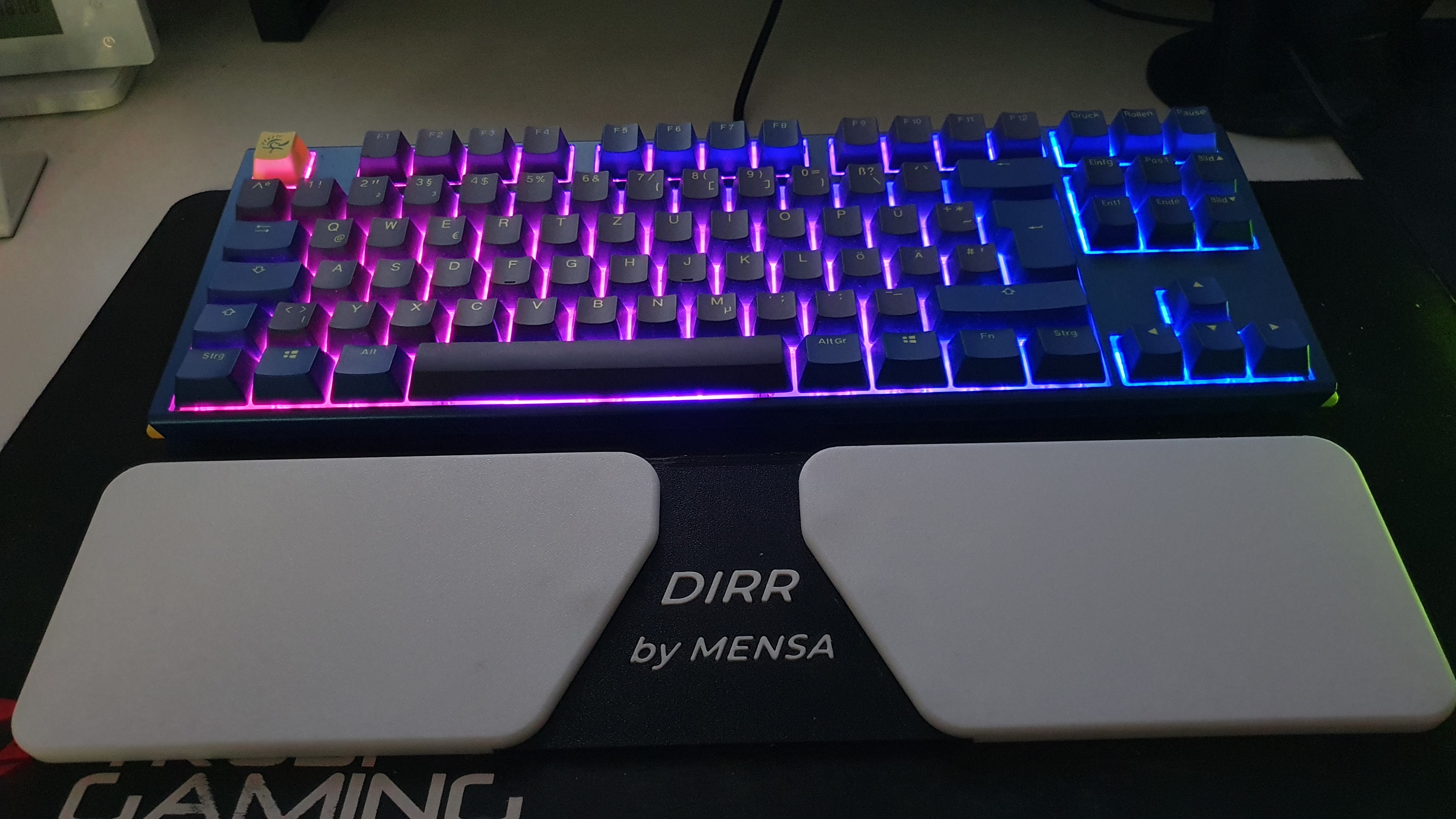 Wrist rest (TKL sized and full size)