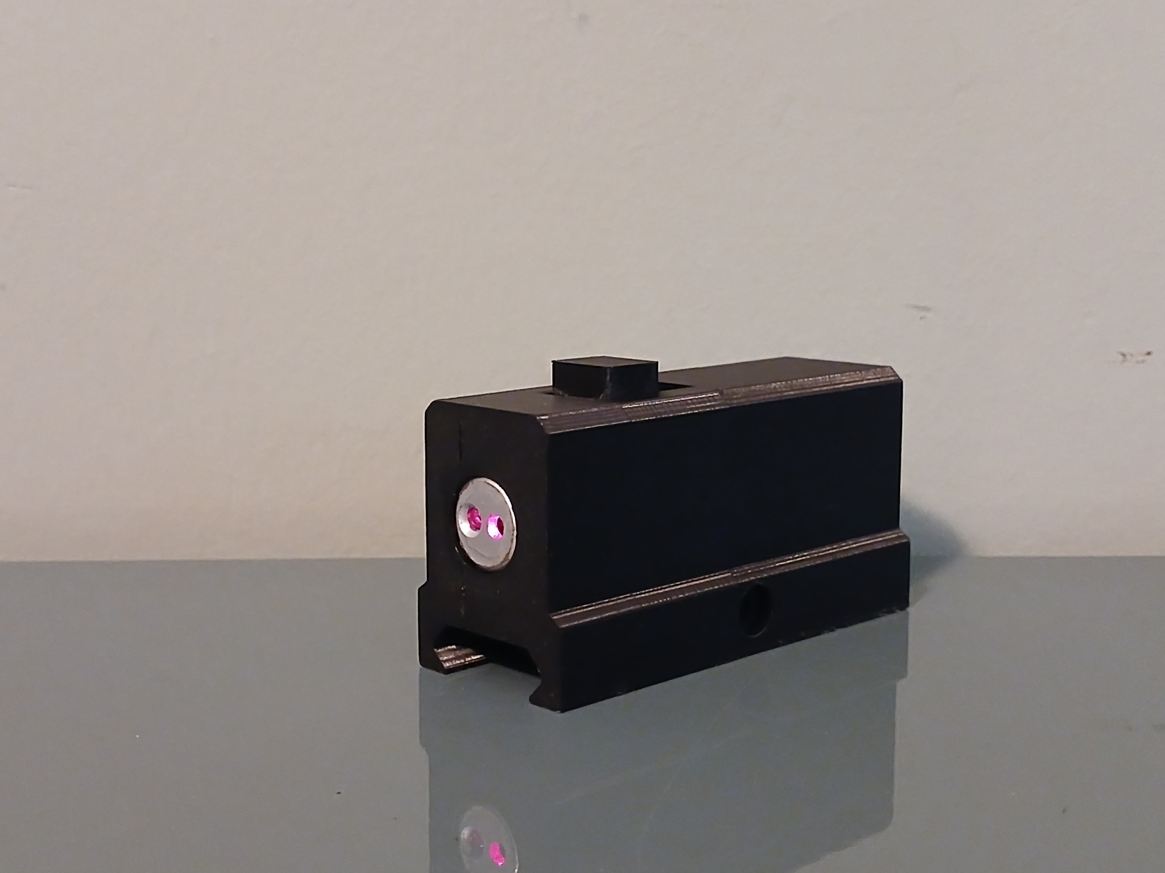 Miniatura 2 do modelo 3D Laser pointer mount for picatinny