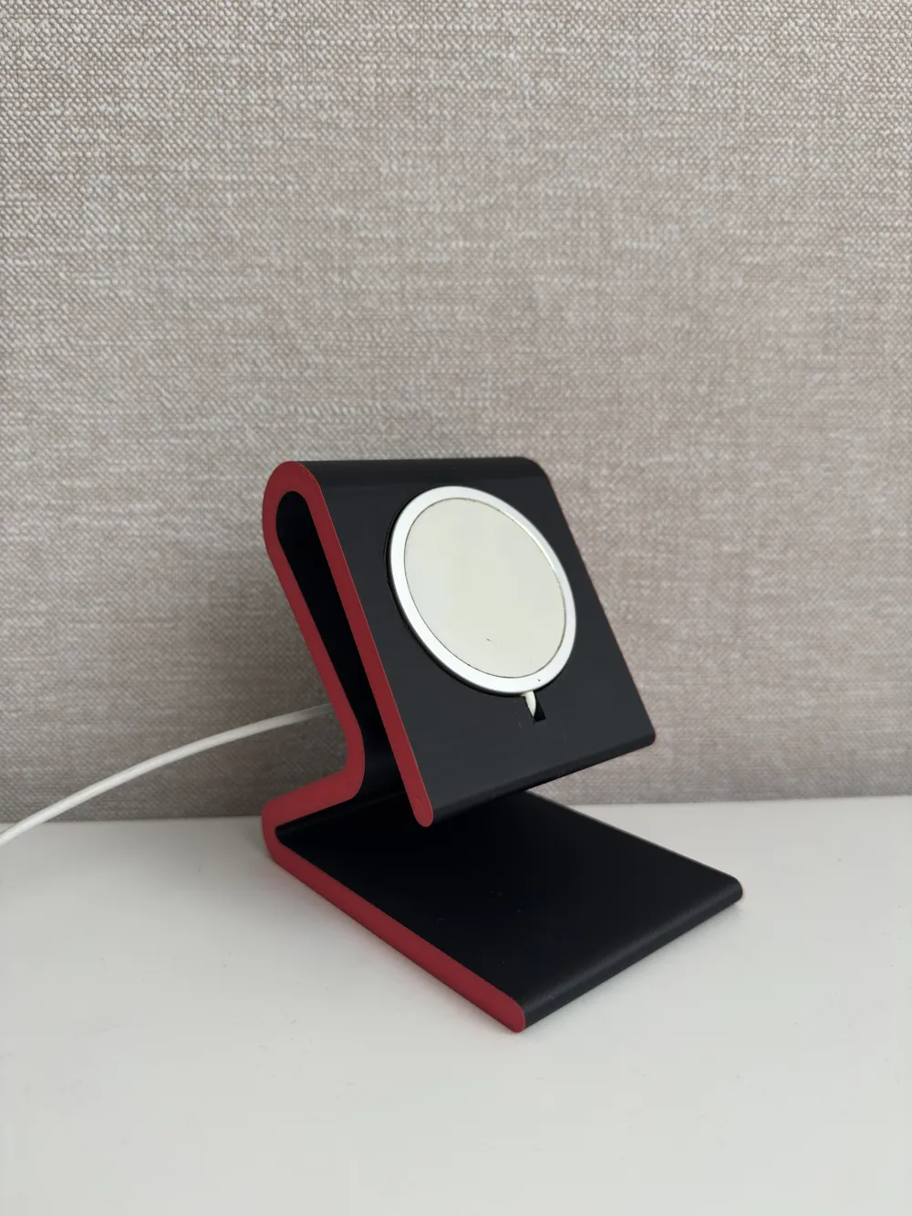 Elegantes MagSafe Ladestativ (Zweifarbig)