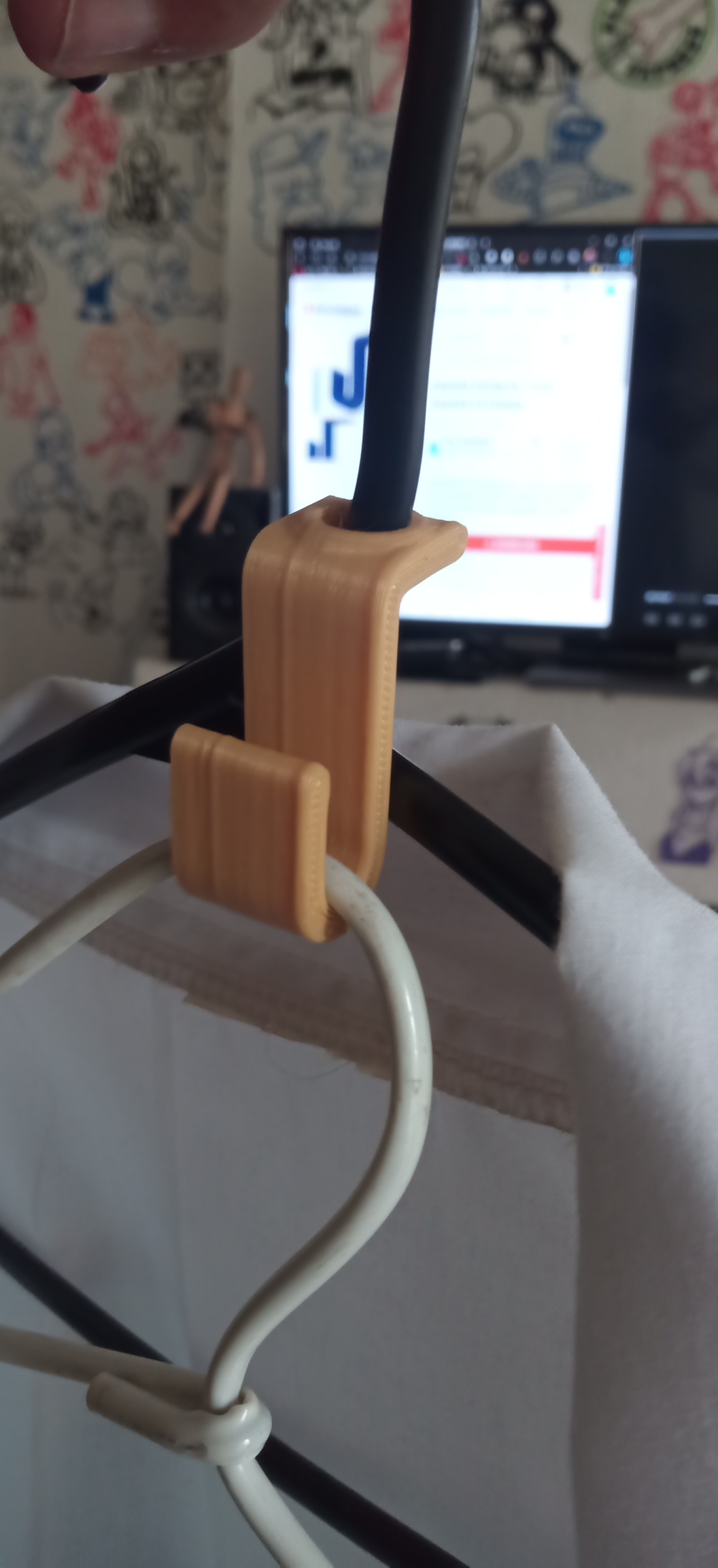 HANGER DOUBLER - COAT HANGER EXTENDER