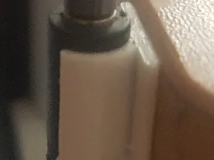 3.5mm jack extension clip