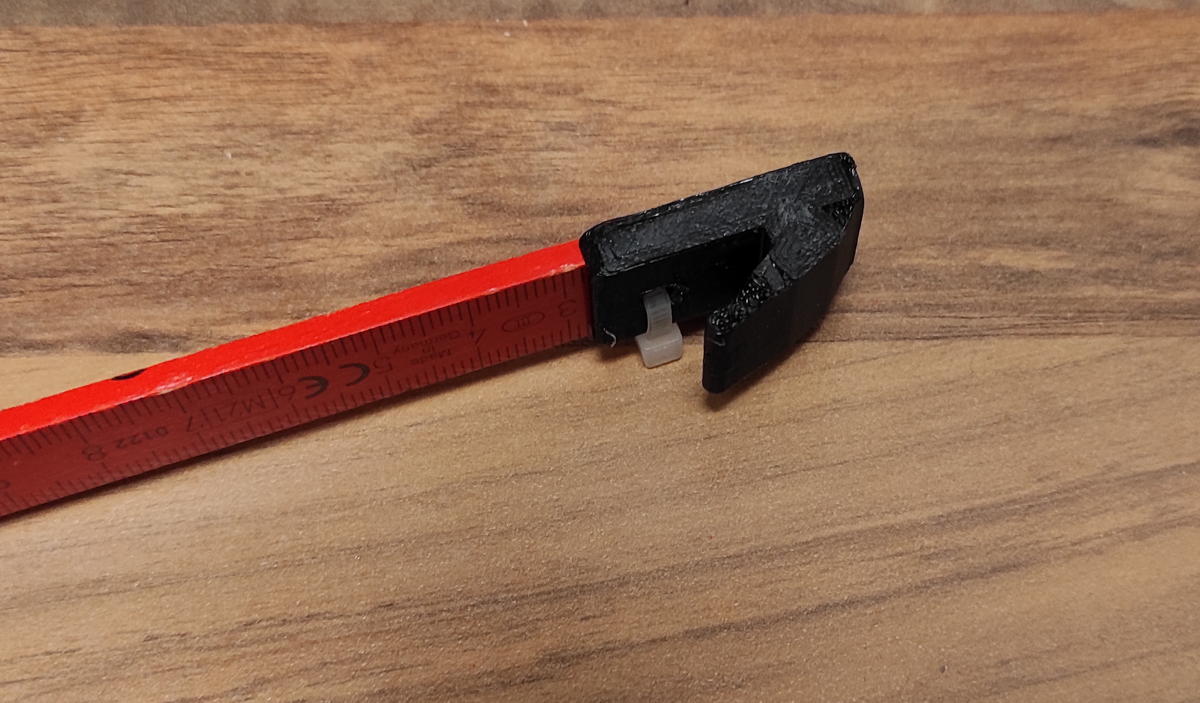 Folding Rule Hook für Electricians by OSXtraveller Download free STL