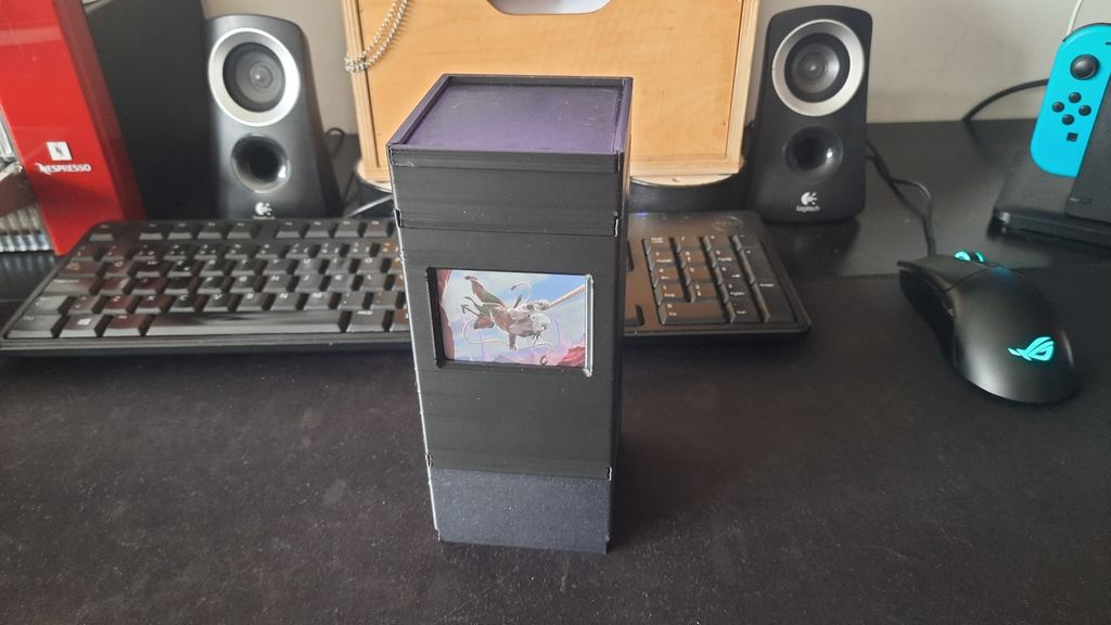 Miniatura 3 do modelo 3D EDH Window Deckbox V3