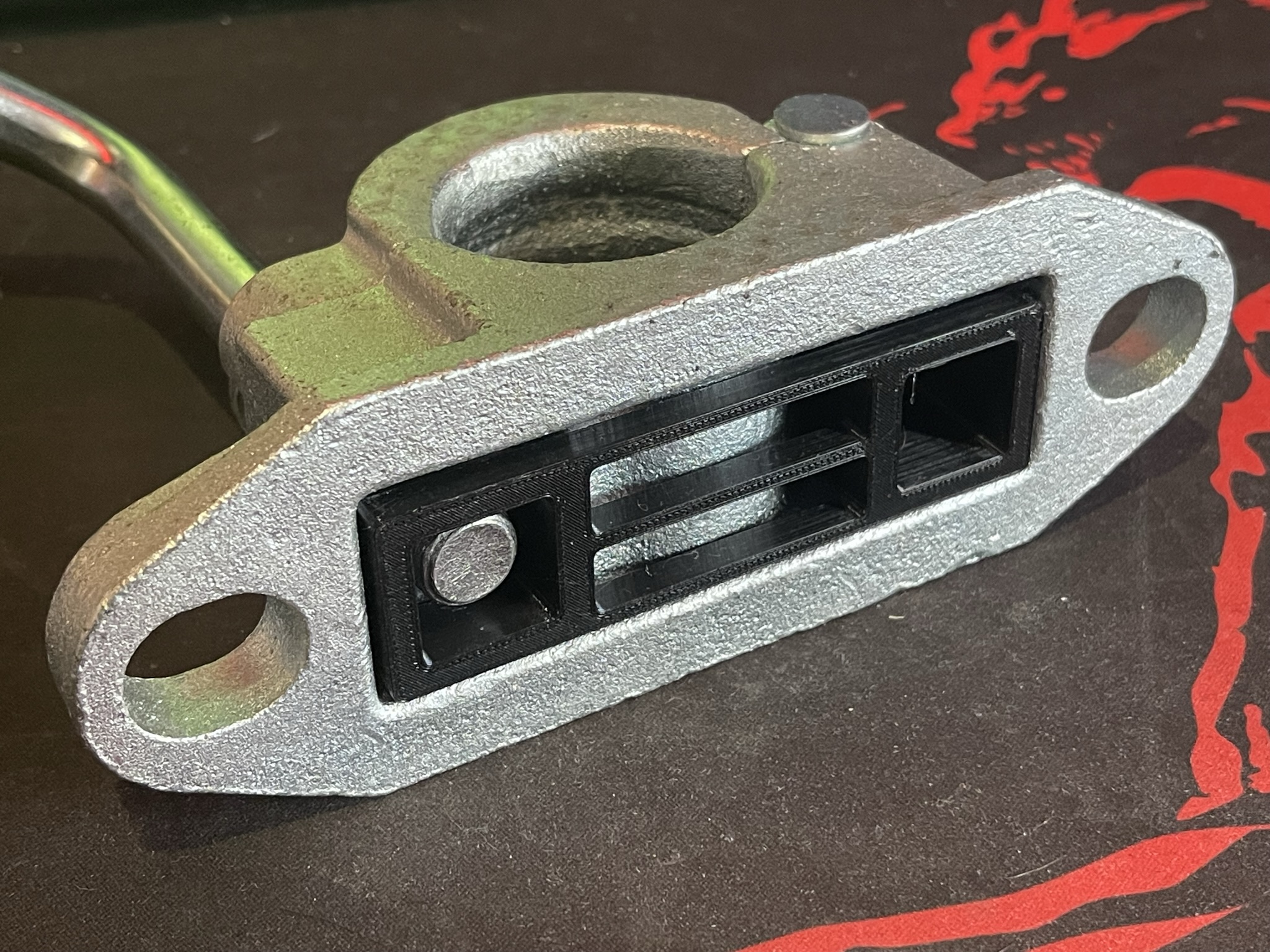 Kartt 48mm Heavy Duty Cast Iron Swing Clamp - Captive Nut Spacer