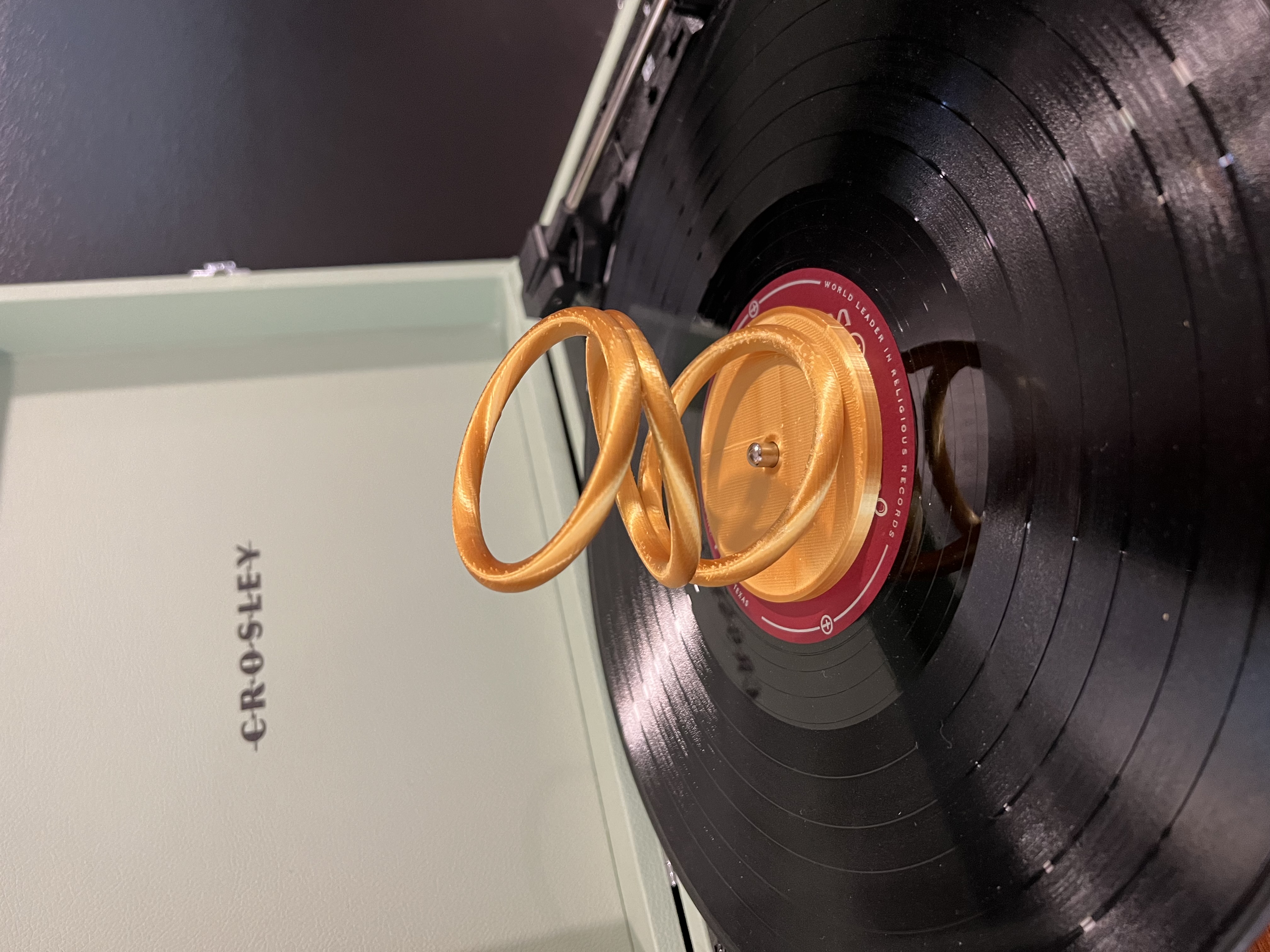 Rotating Rings Optical Illusion for Record Players