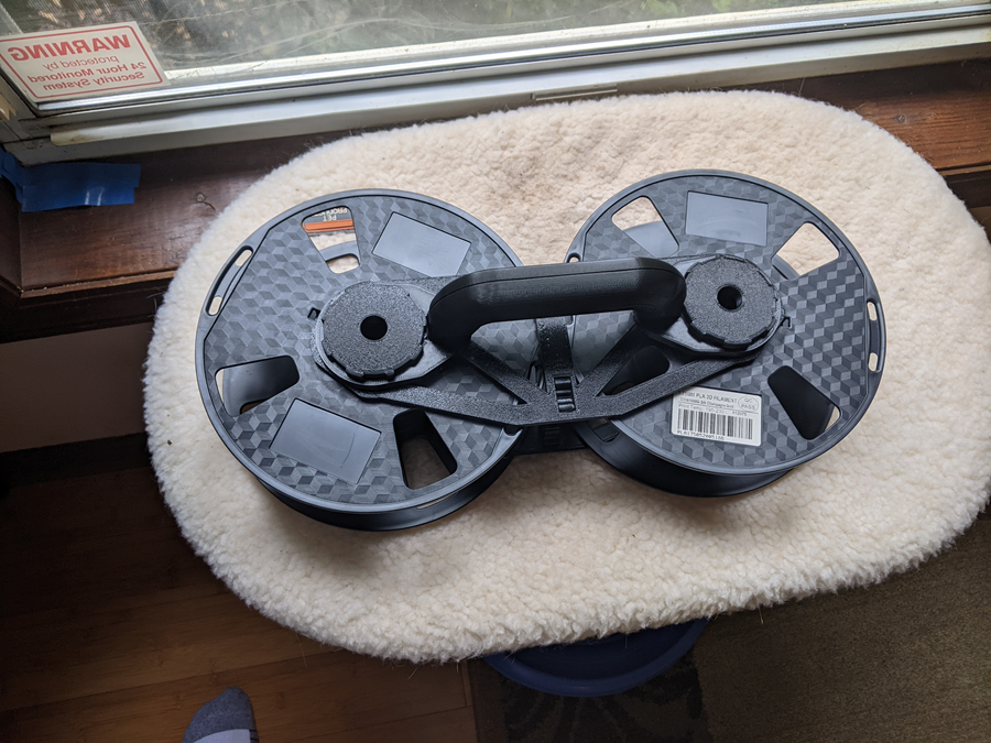 Utilitzrian Cable Wrap by Hank Download free STL model