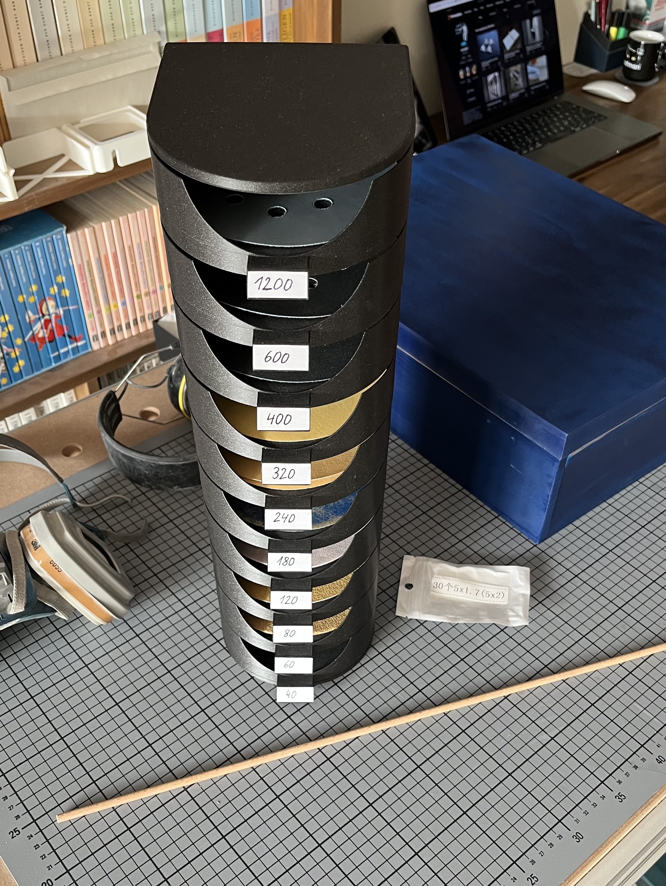 Schleifpapierturm 125mm modular sandpaper rack