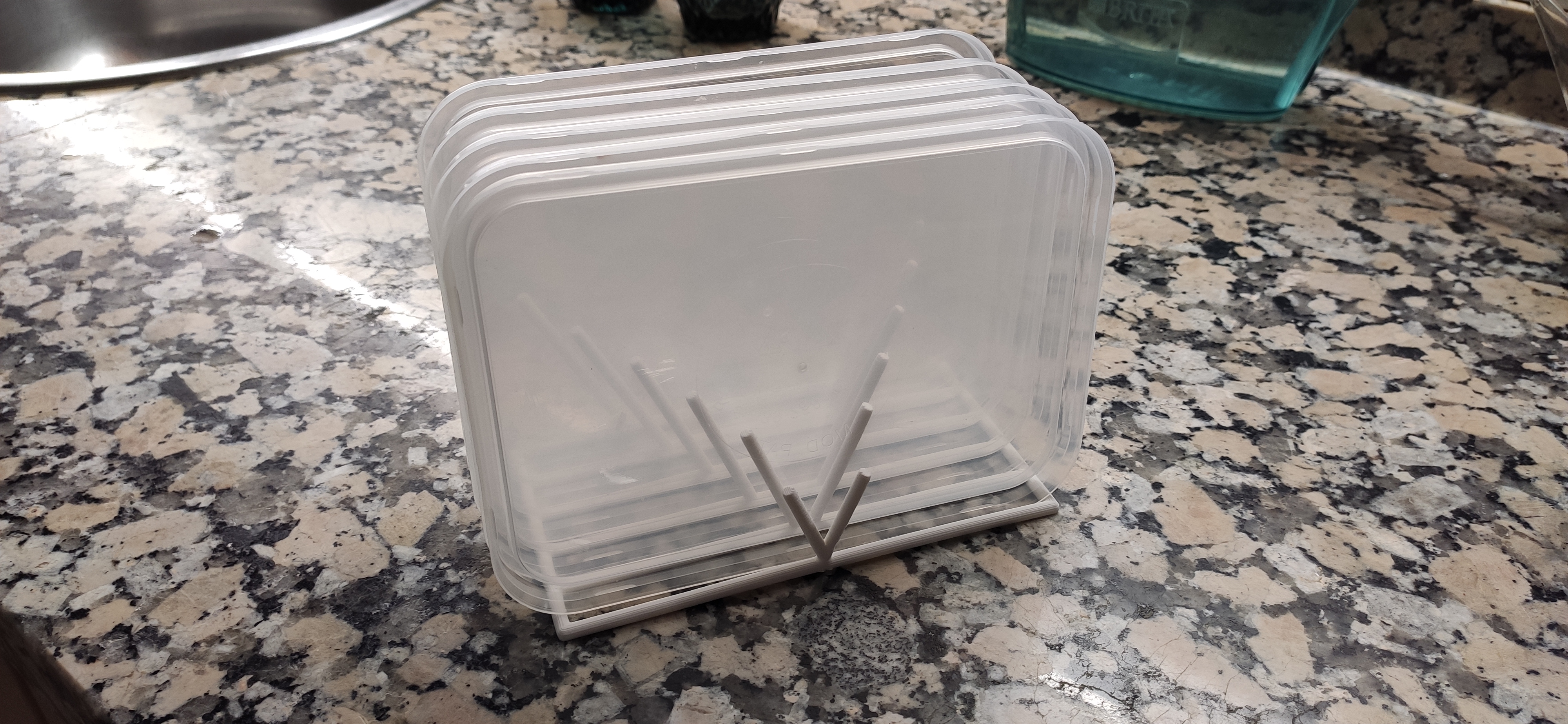 Organizador de tapas de tupper
