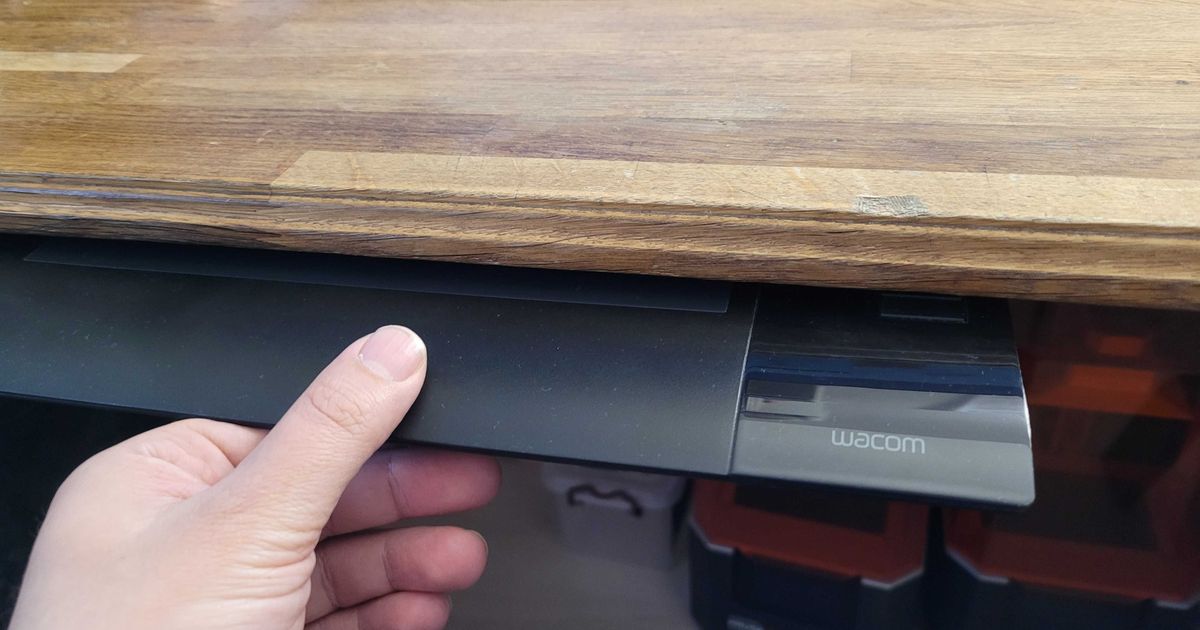 Graphics tablet holder by Petr Závorka Download free STL model