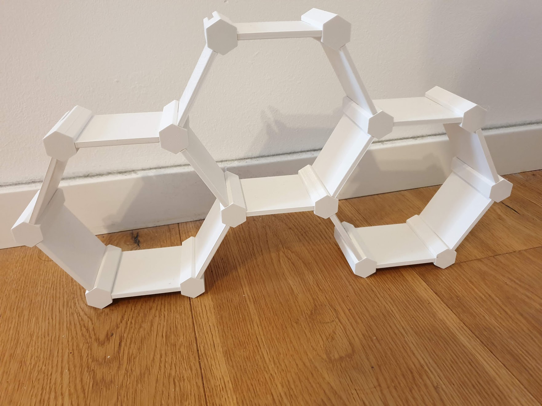 Customizable Modular Square / Hex Shelf (incl. Benchy Shelf) by