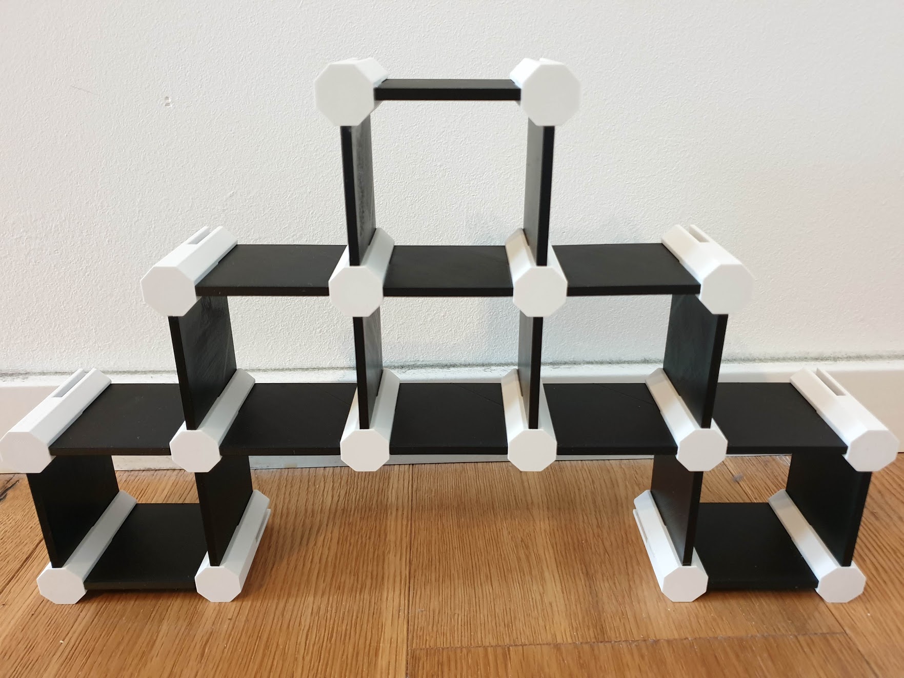 Customizable Modular Square / Hex Shelf (incl. Benchy Shelf) by