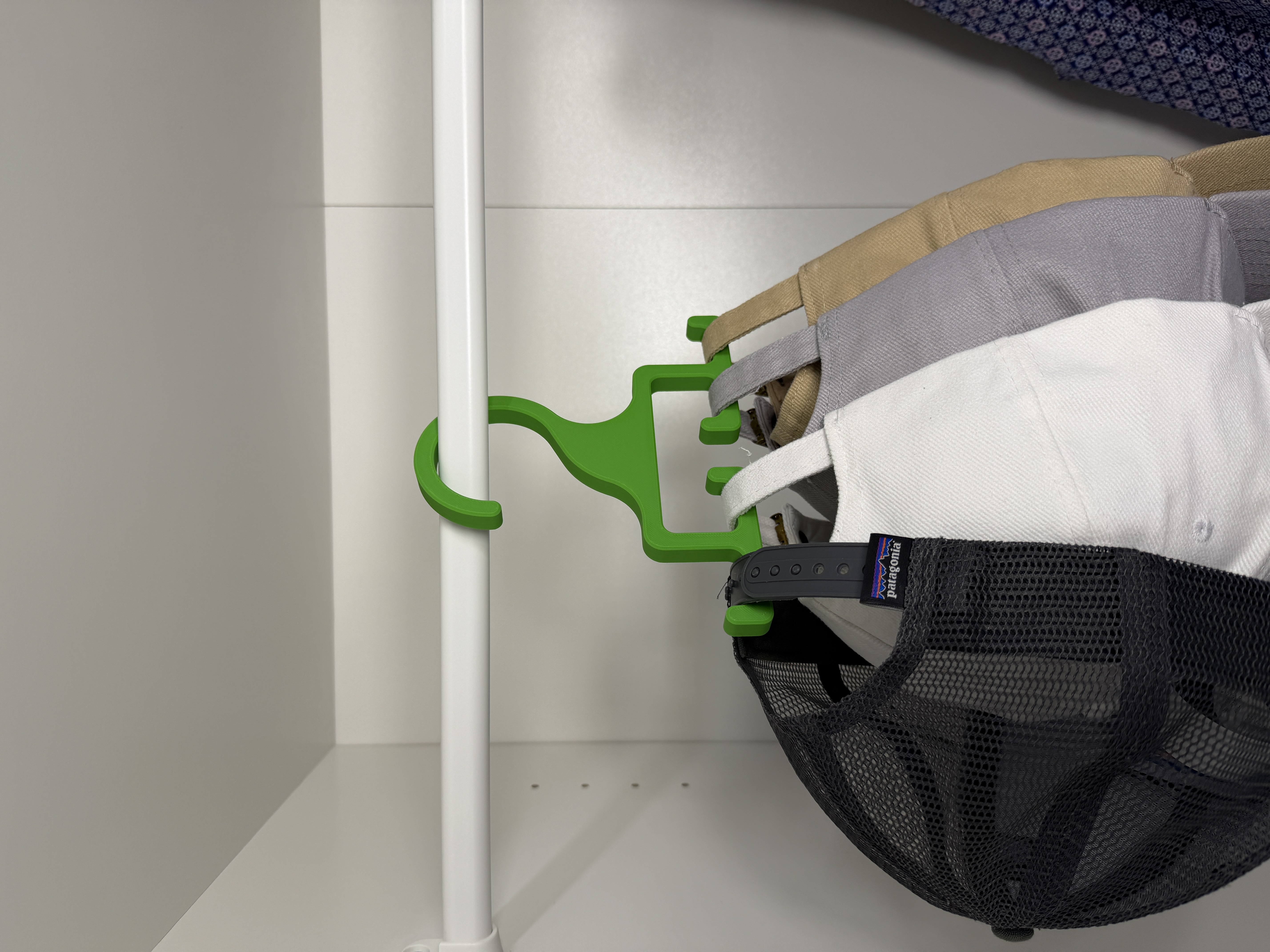 Miniatura 3 do modelo 3D Cap Hanger