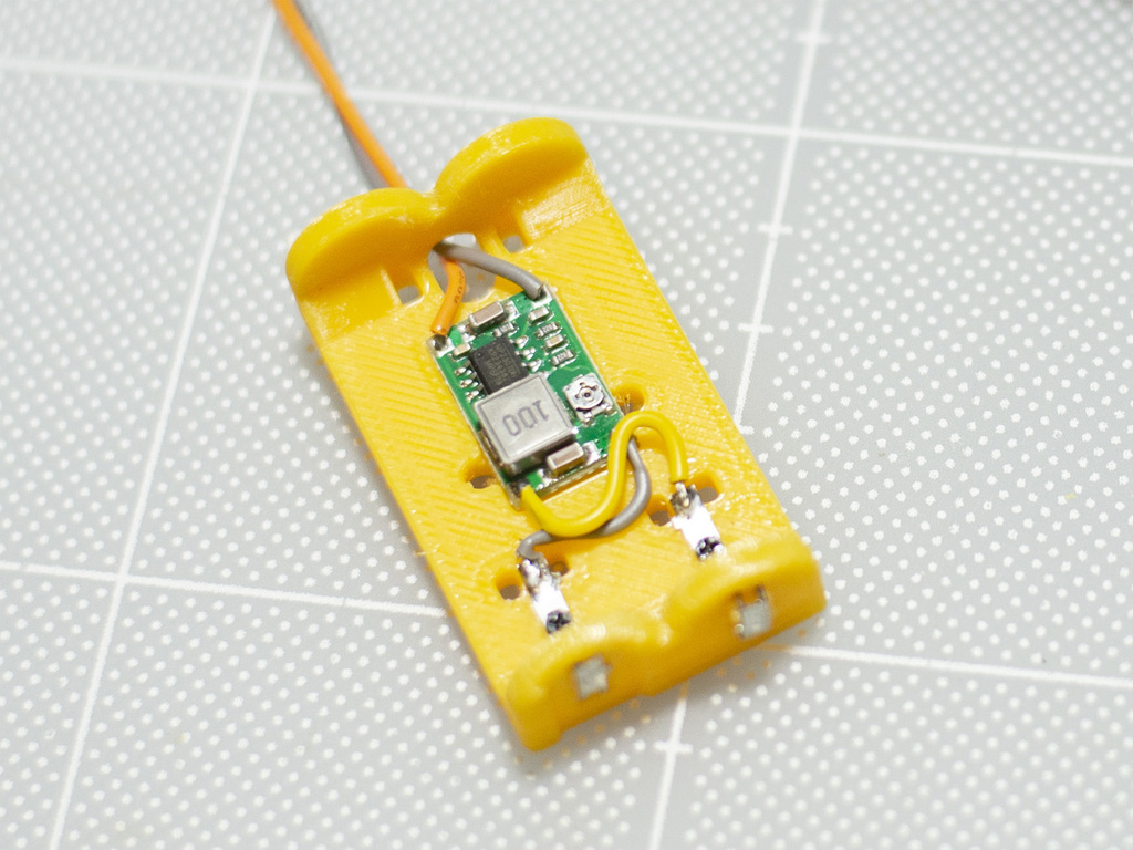 Dual AA Battery Dummy with Buck Converter