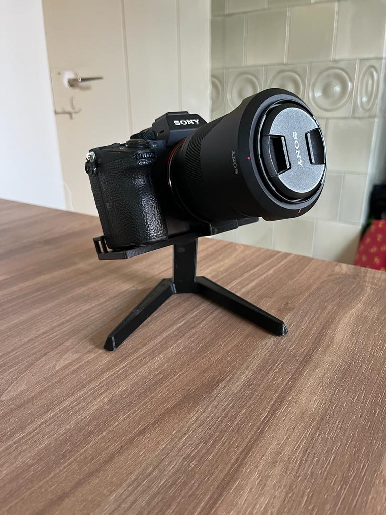 Sony Alpha A7 III Stand