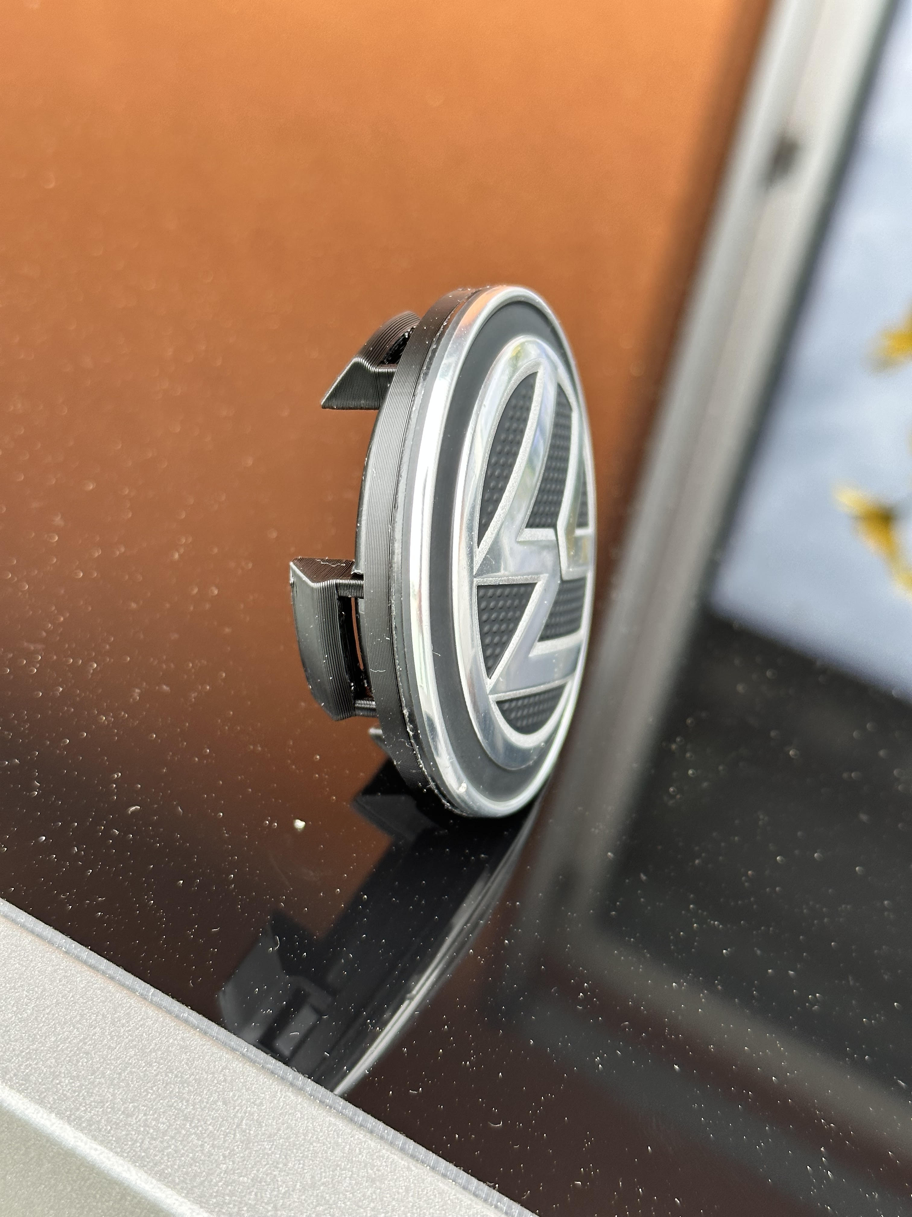 Wheel center cap adapter VW Golf