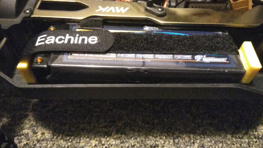 RC Car battery strap post by vaxxi Download free STL model