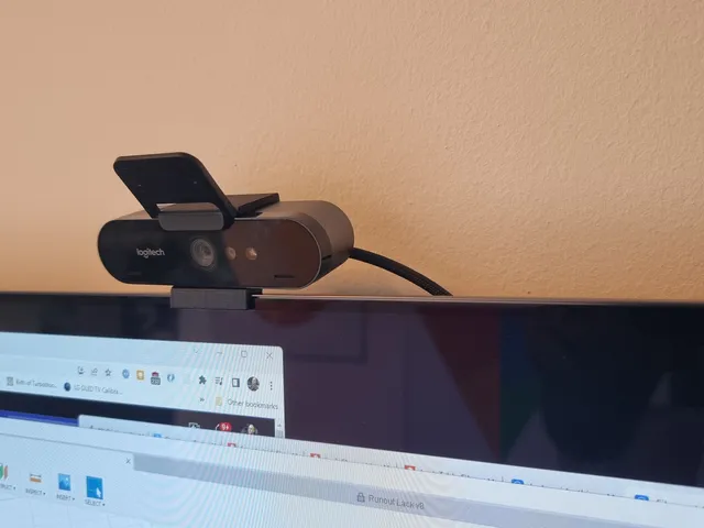 Logitech Brio mount for LG C2 OLED