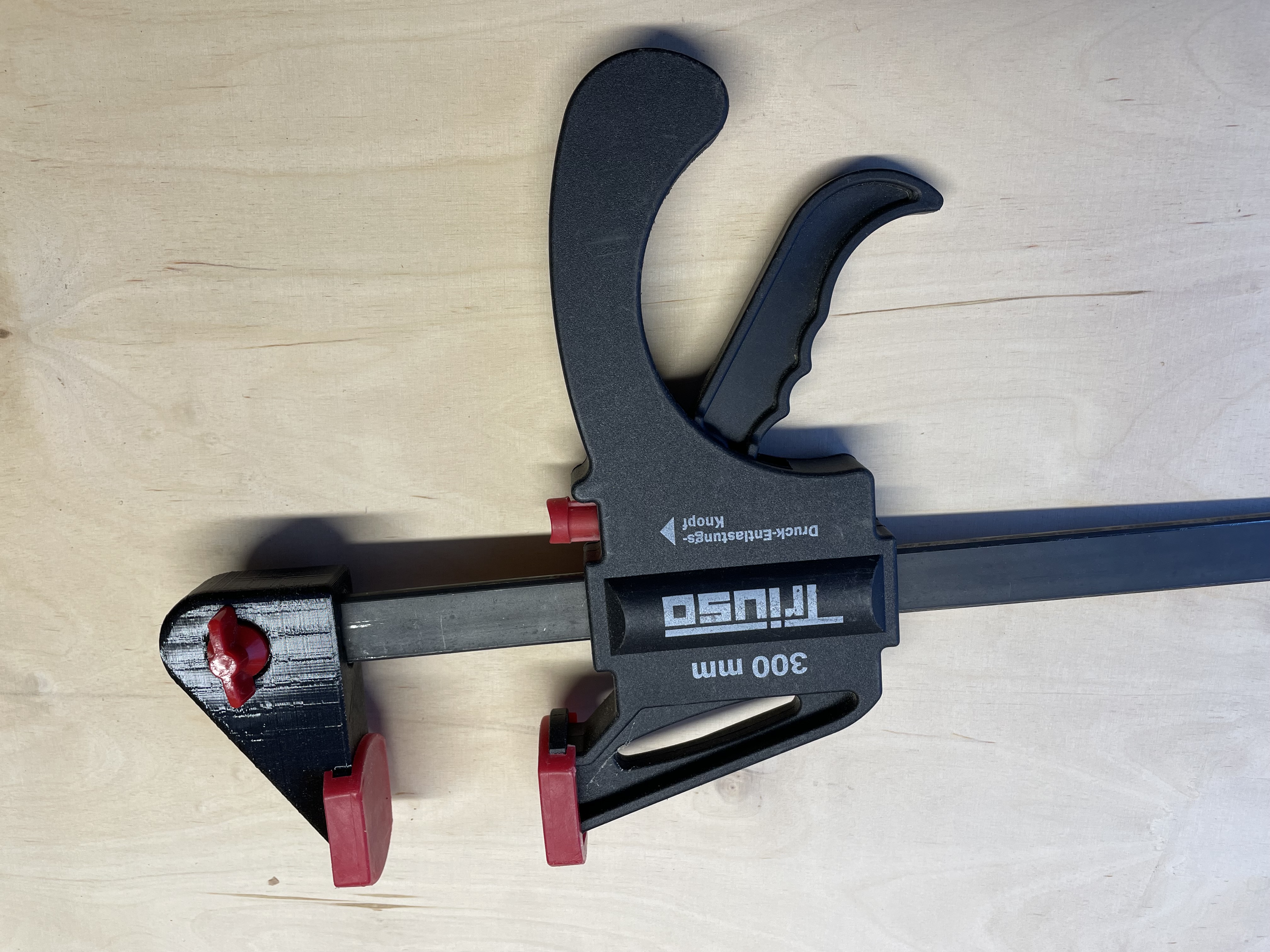 Replacement top for broken Triuso one handed clamp