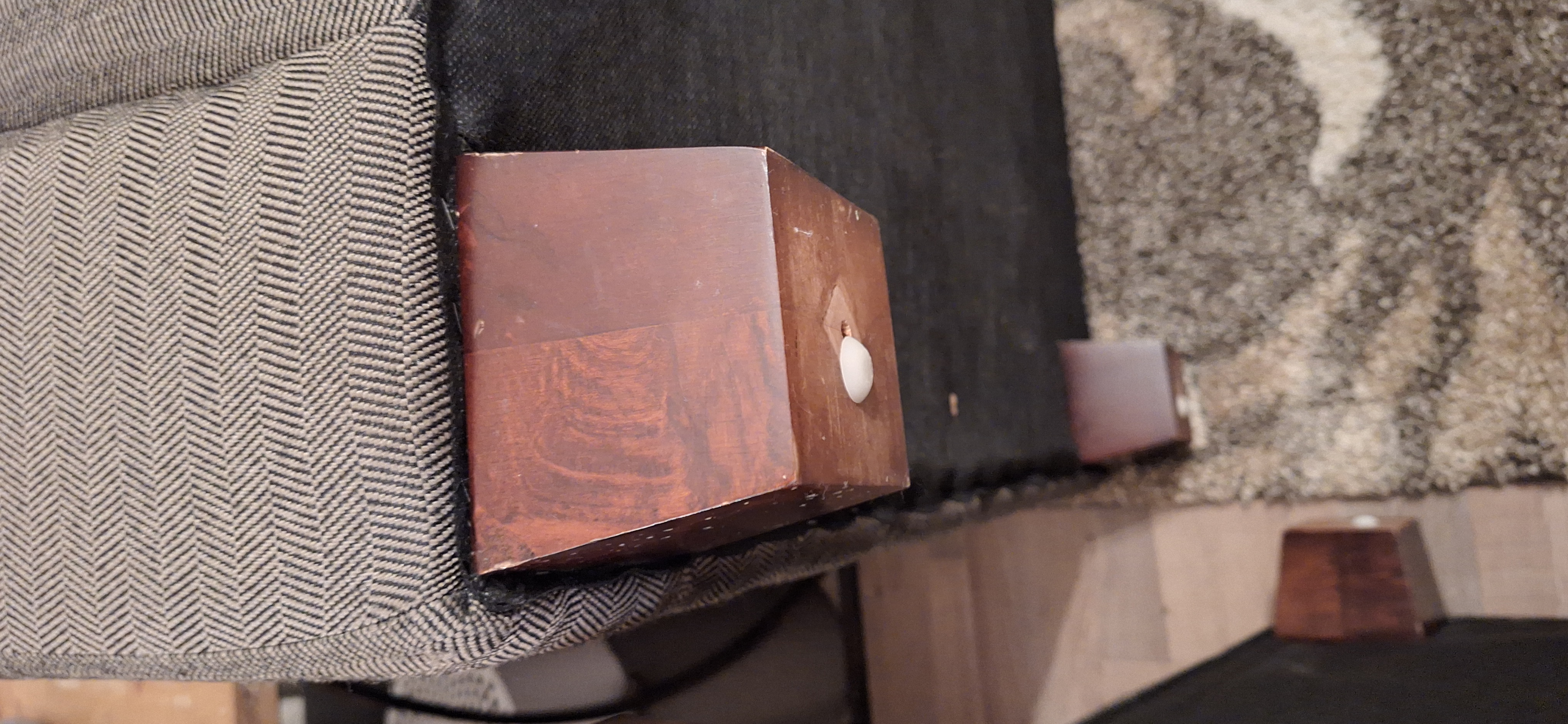 Miniatura 6 do modelo 3D Couch Riser
