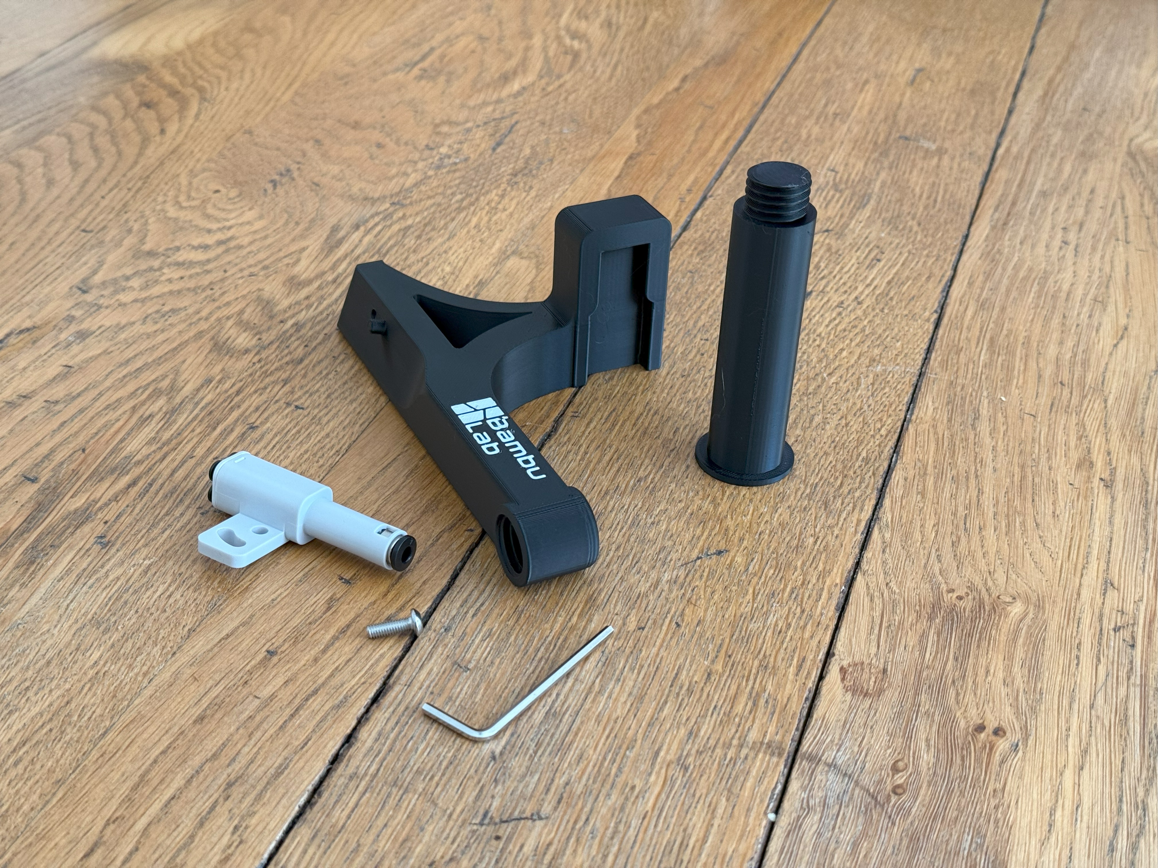 Bambu Lab H2D 4 in 1 adapter with spool holder