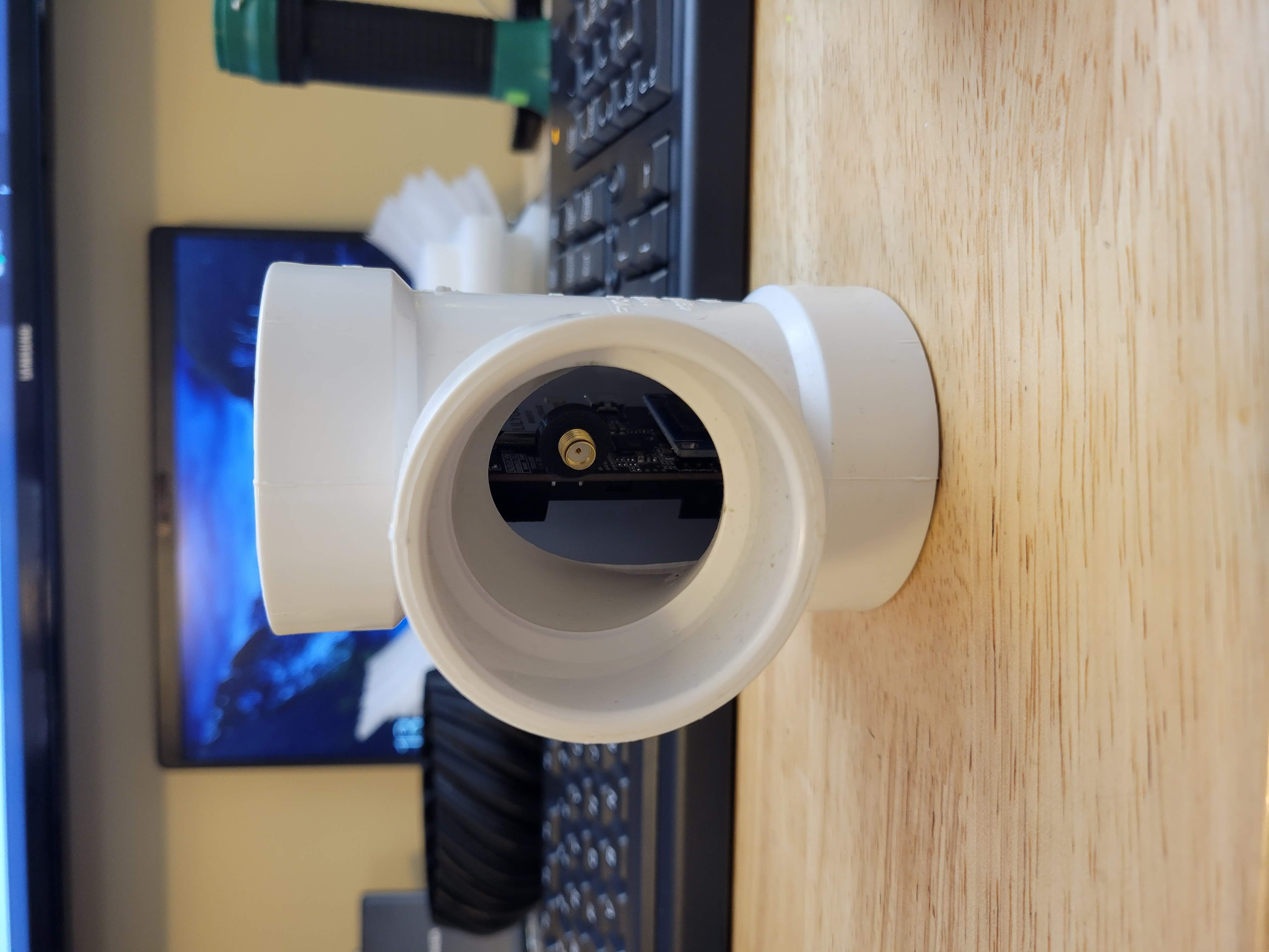 Shockproof LoRa board mounts for PVC pipes by TonyG Download free STL model