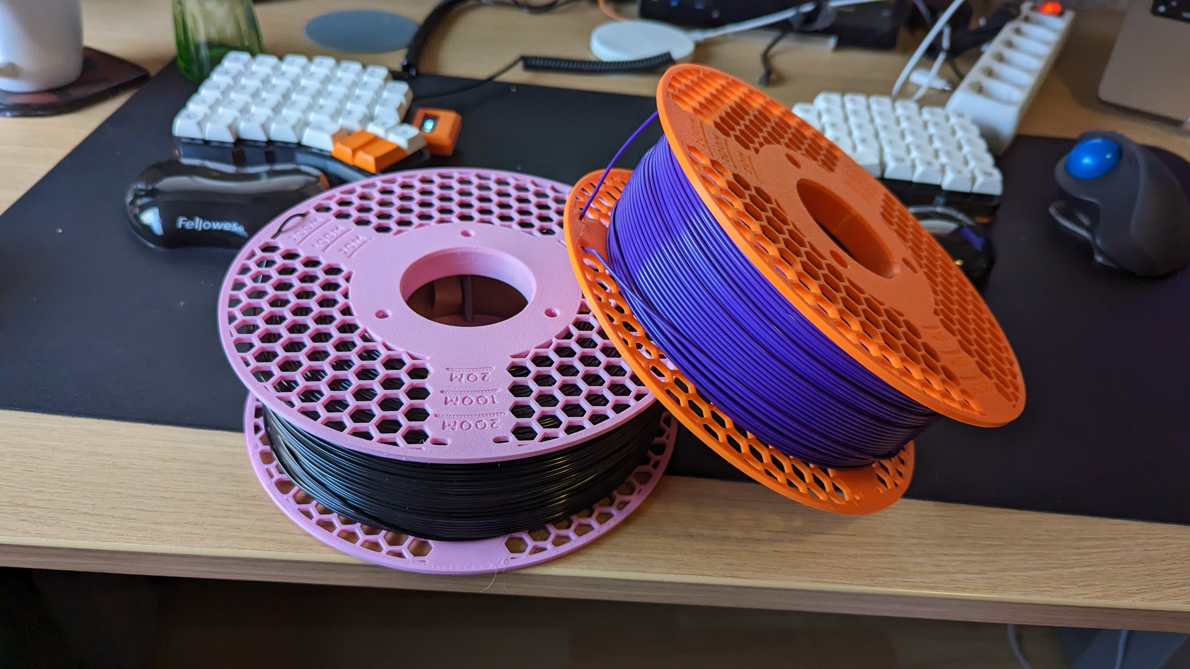 eSUN Refilament Reusable Master Spool - Remixed with Threaded Inserts and Filament Clip