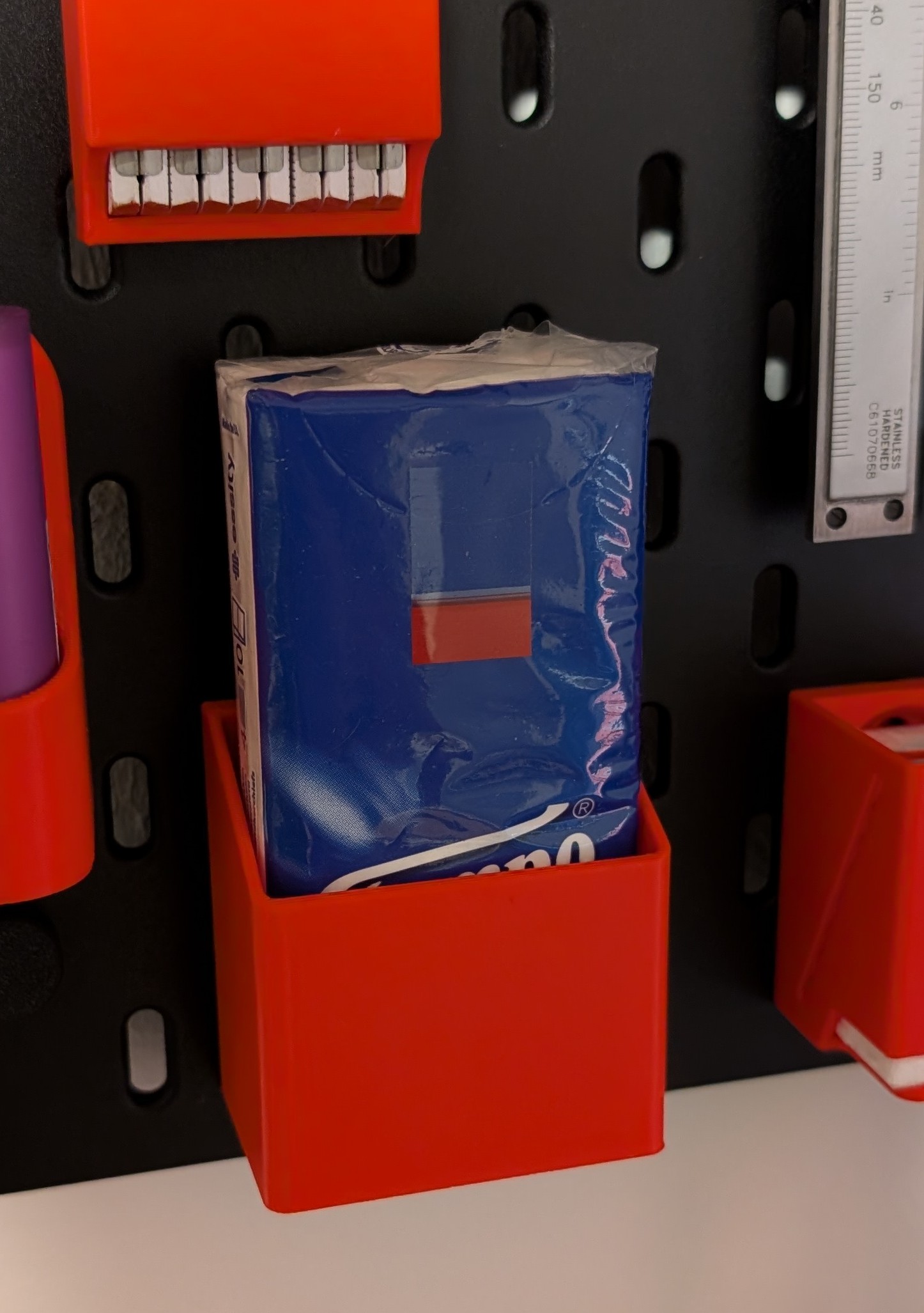 Skadis tissues box holder 3D model