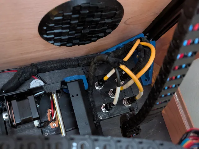 3D Printer enclosure passthrough vent