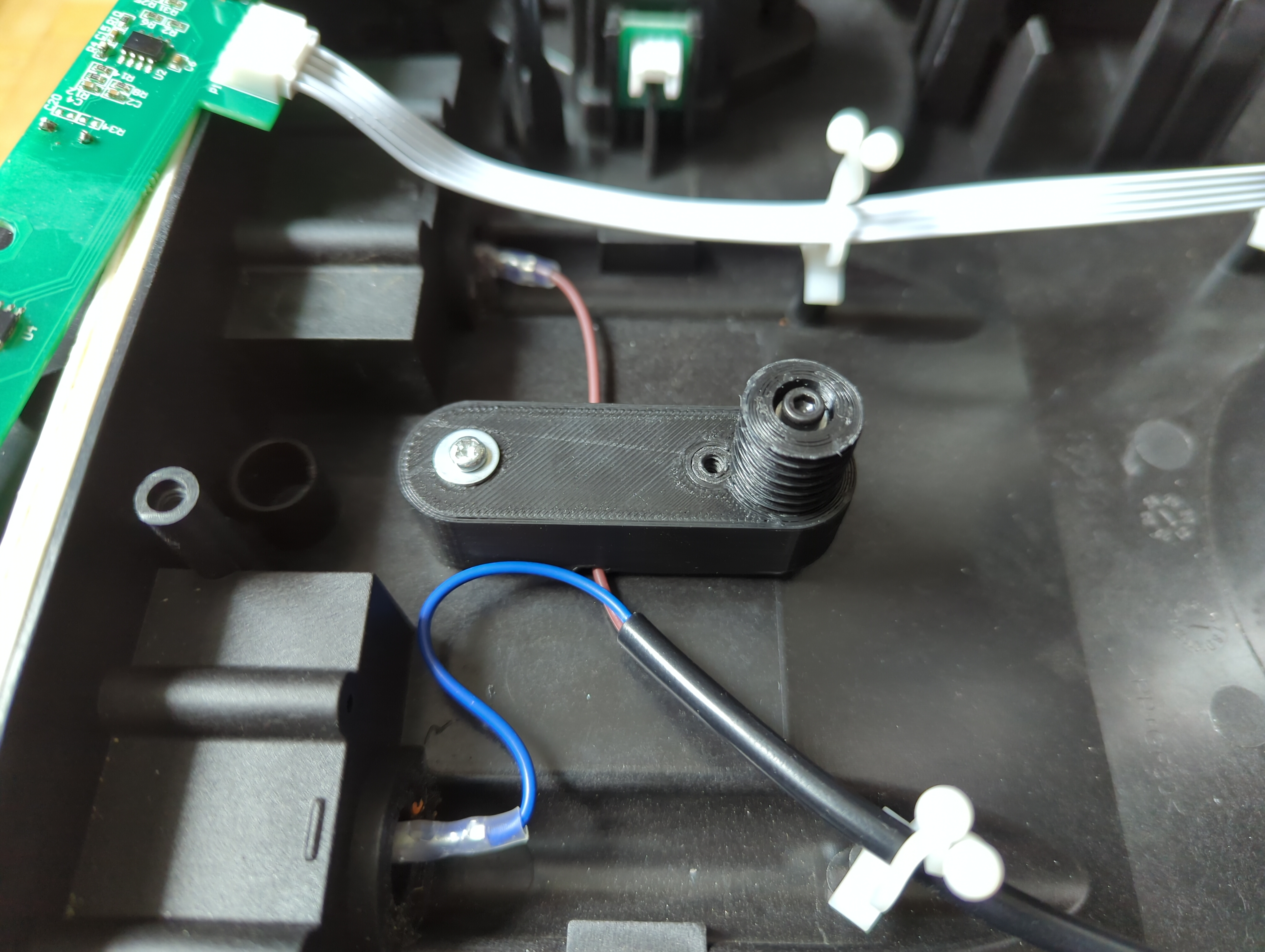 OpenMower Yardforce Classic 500 ArduSimple survey antenna mount
