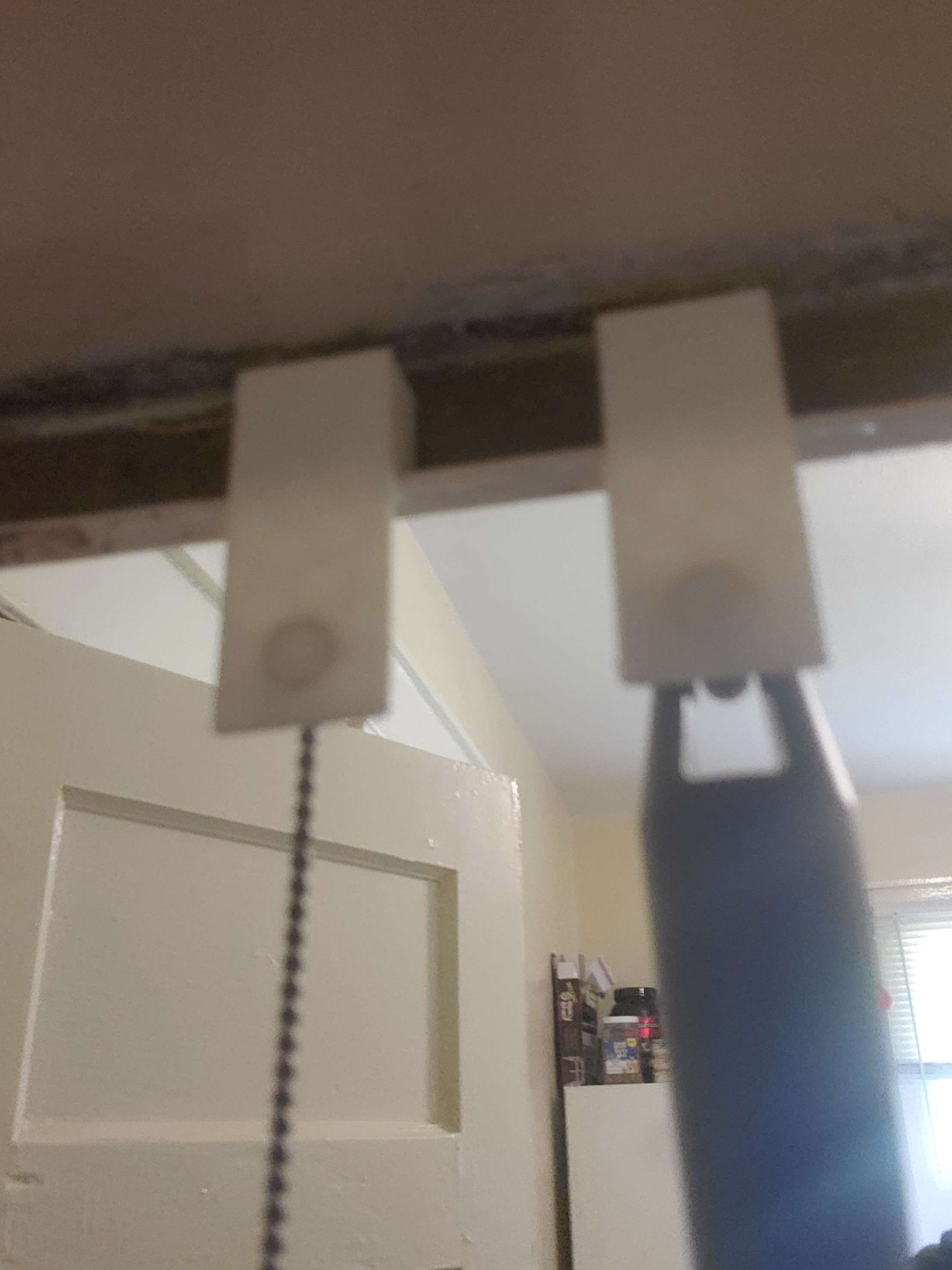 Miniatura 2 do modelo 3D shelf hooks