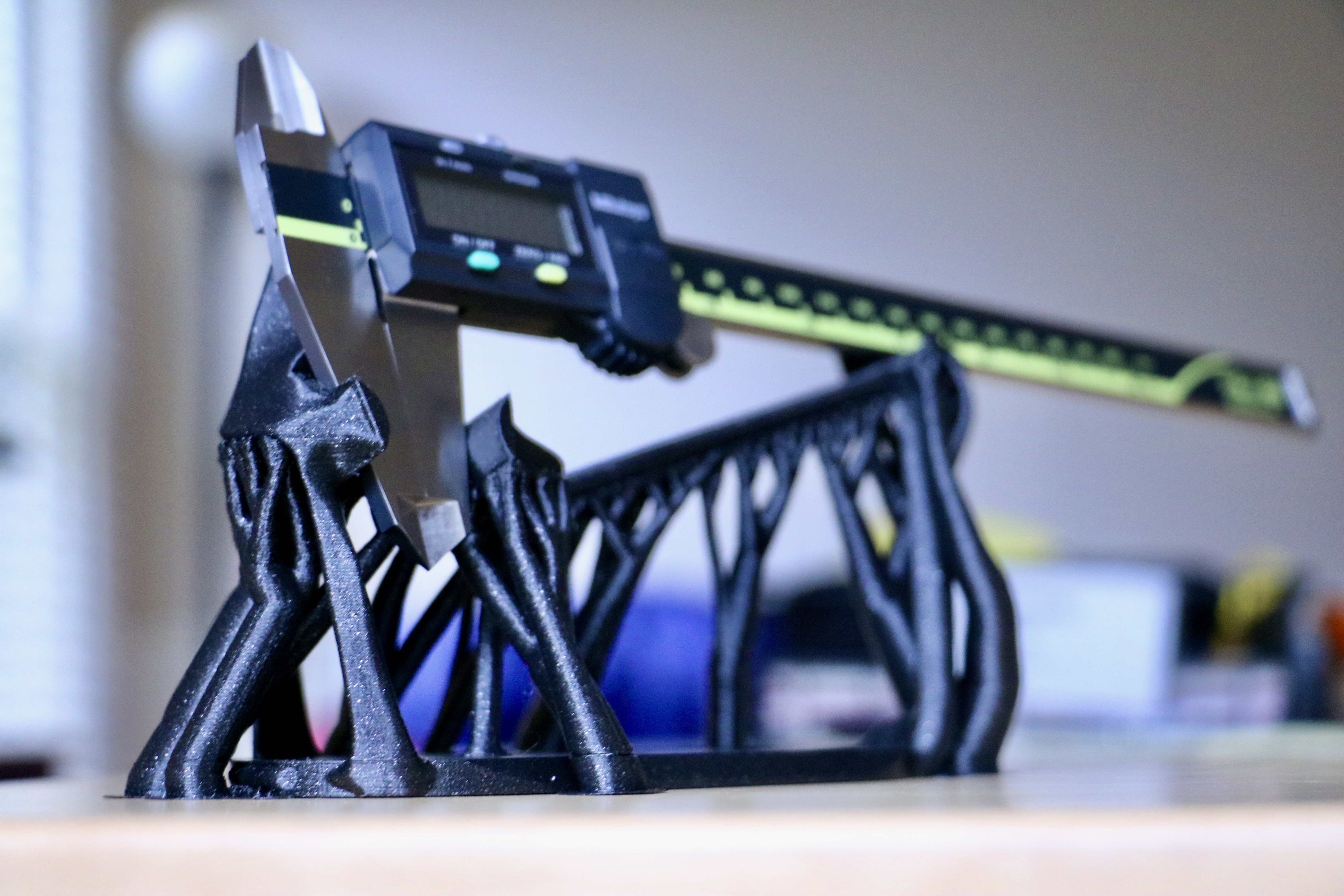 Caliper Stand with Organic Supports