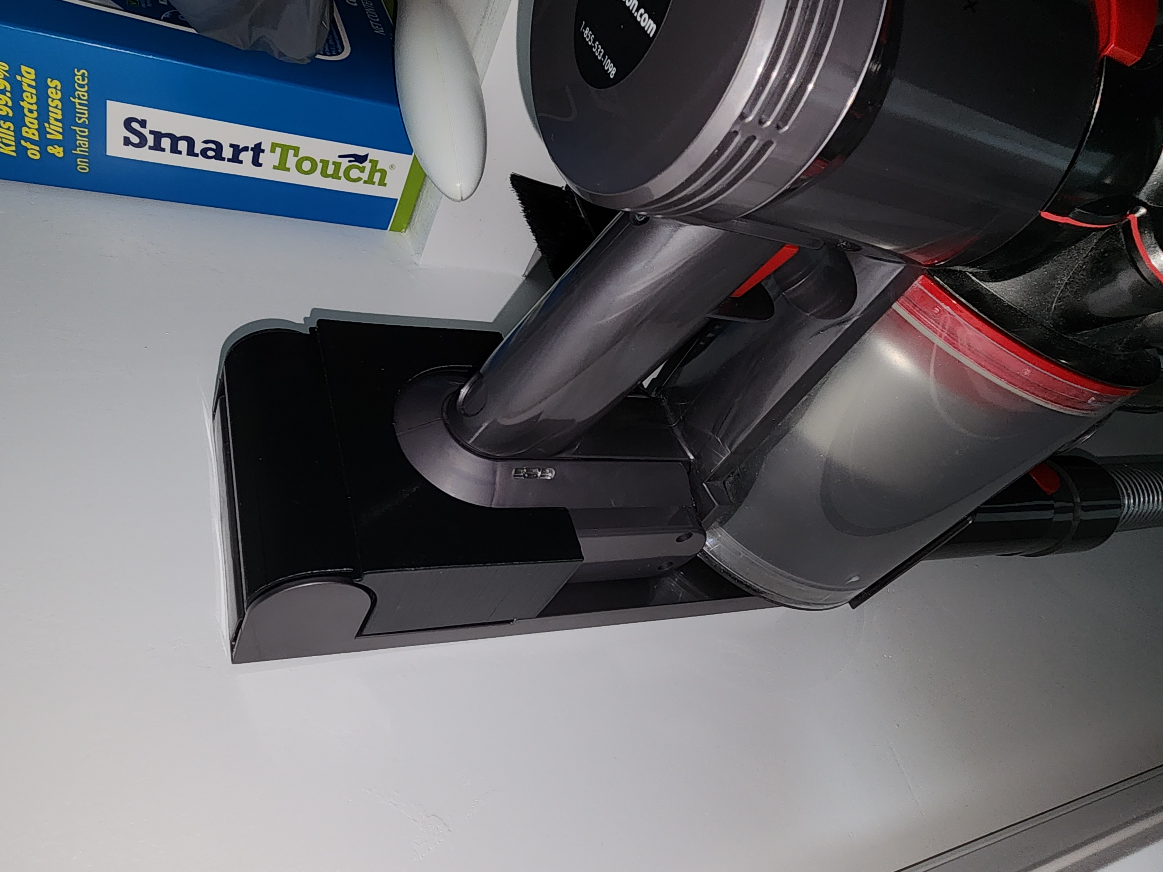 Dyson Wall Mount Bracket Conversion by jluvs2ride Download free STL