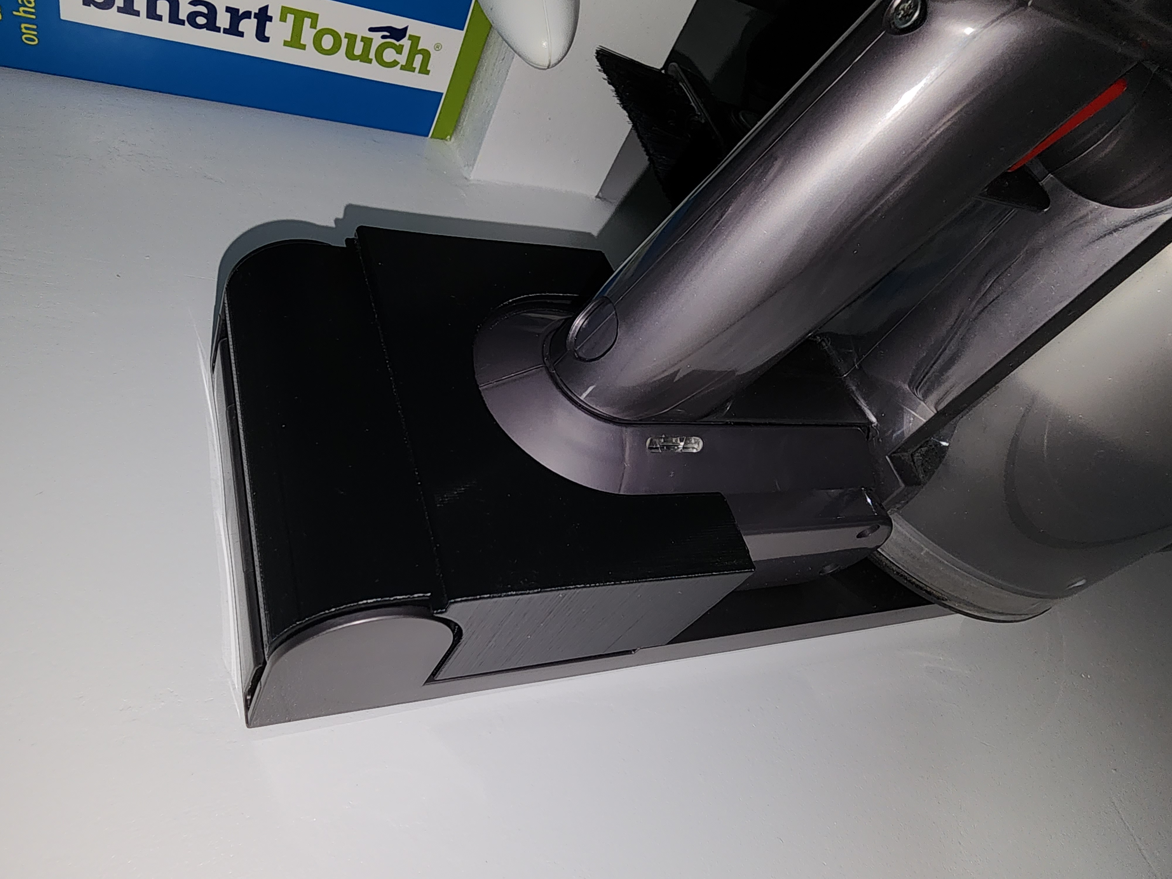 Dyson Wall Mount Bracket Conversion by jluvs2ride Download free STL