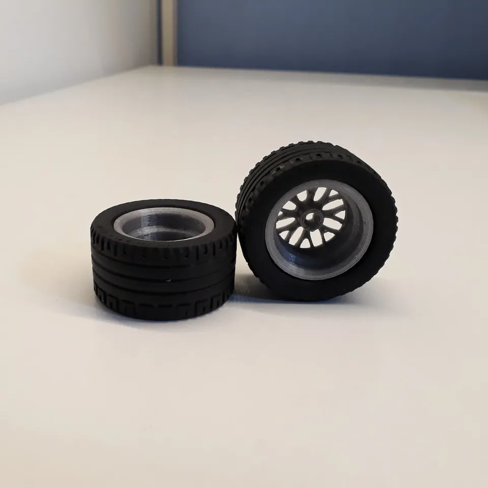 LEGO compatible wheel/rim 43.2x22 tyres by Matteo Cristini | Download free STL model | Printables.com