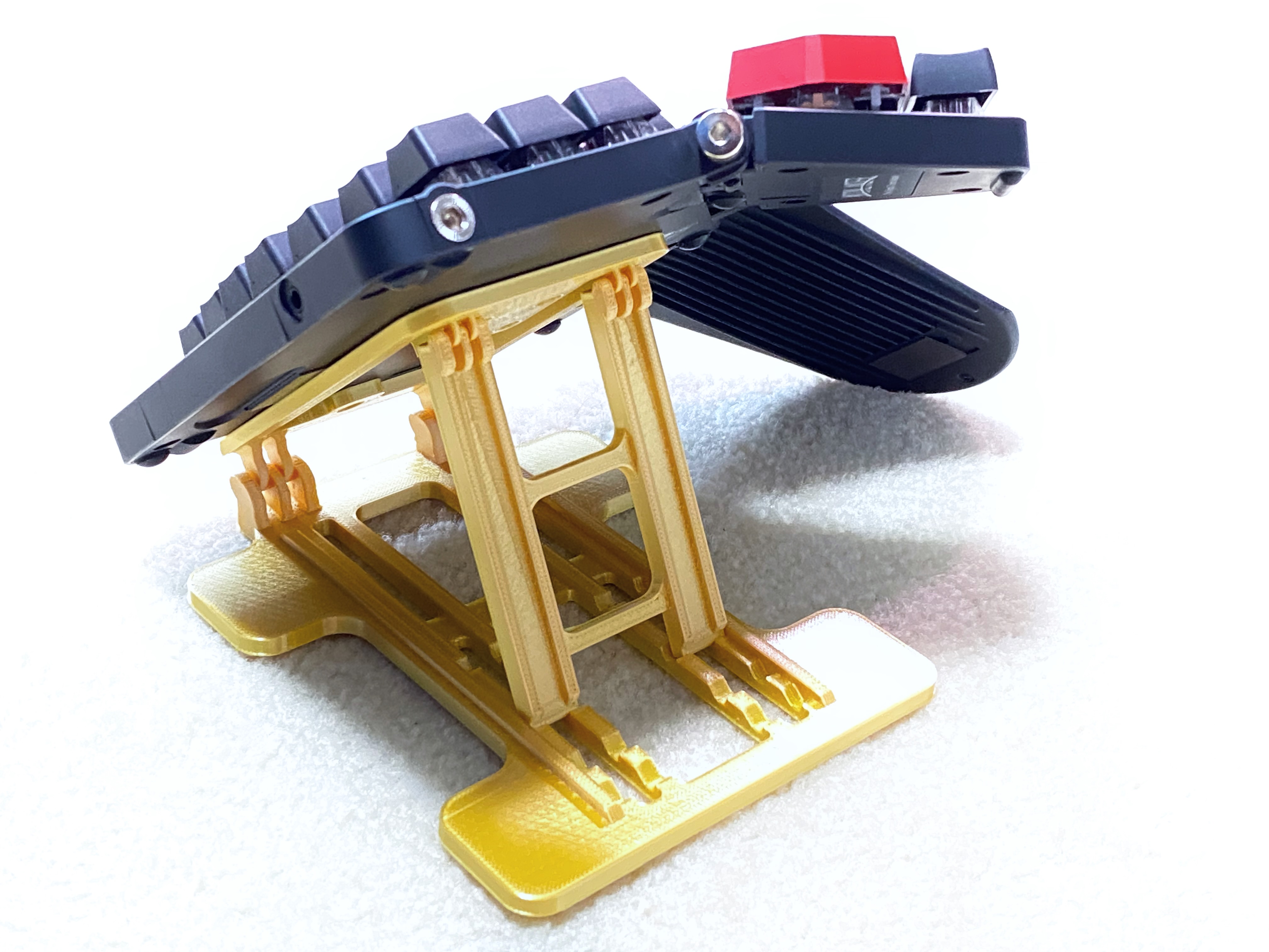 Elevator for ZSA Moonlander (Print-in-Place)