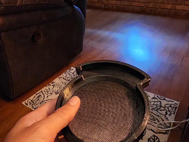 Coffee cup adapter for couch cupholders