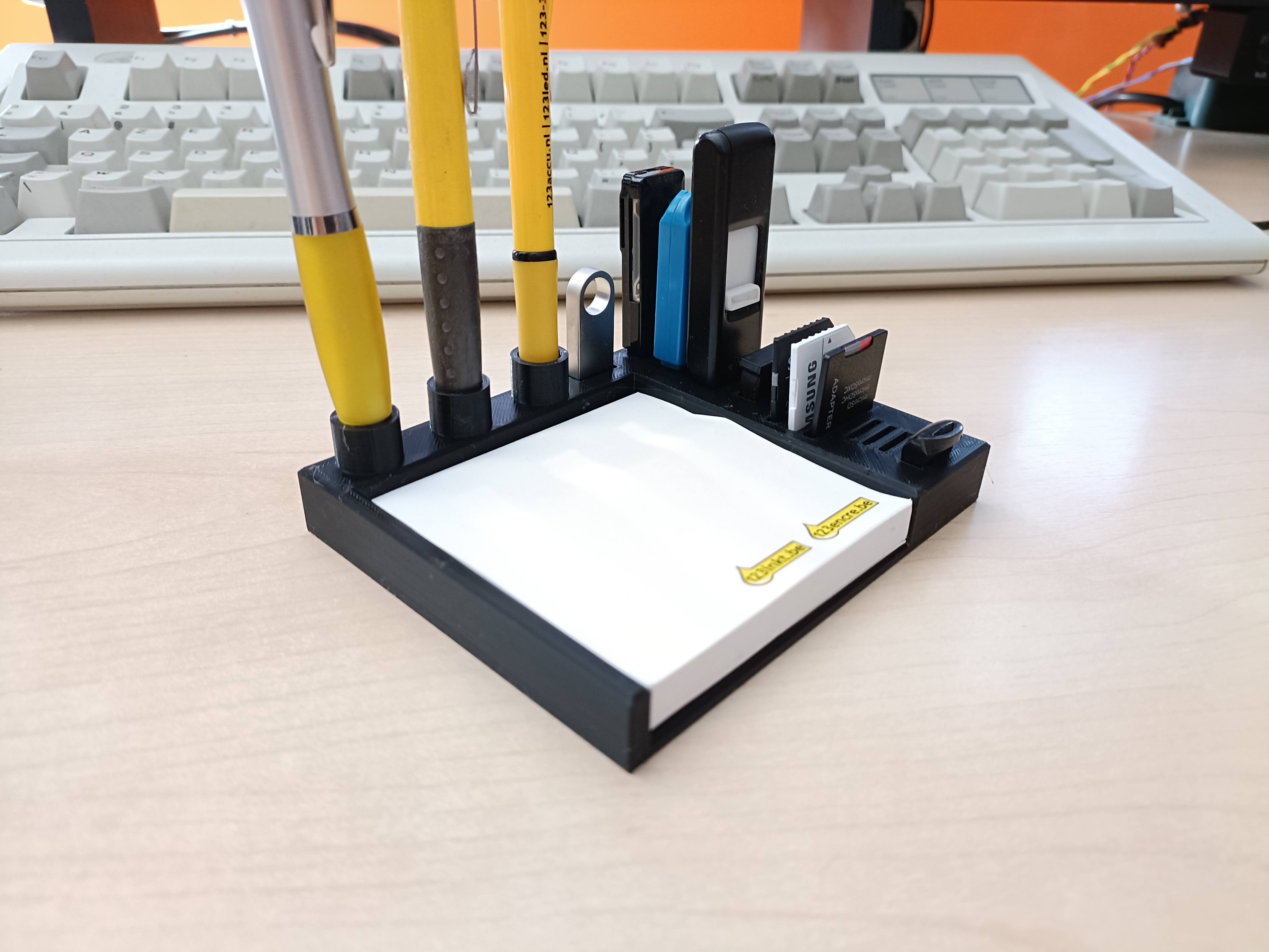 post-it-holder-extreme-by-darkspeedy26-download-free-stl-model