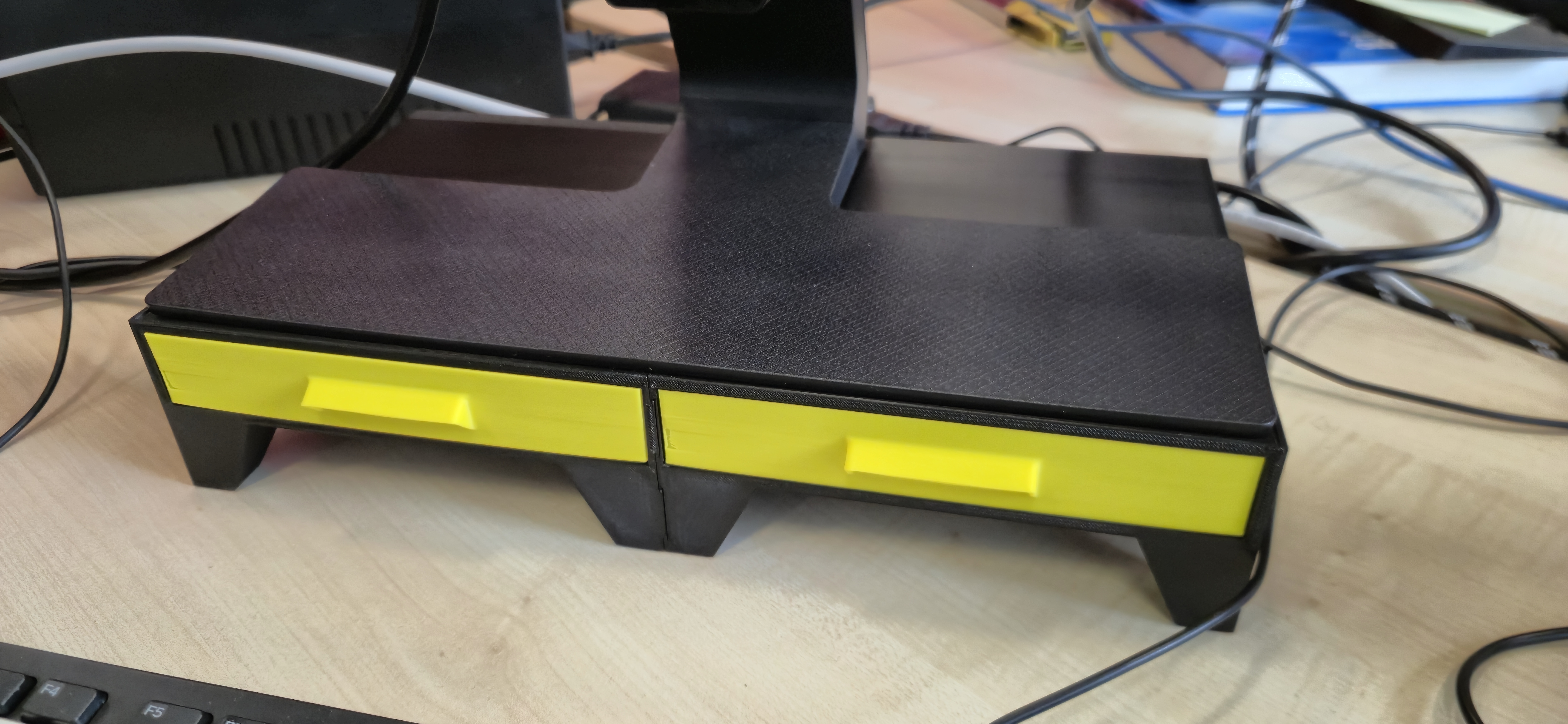 Monitor stand