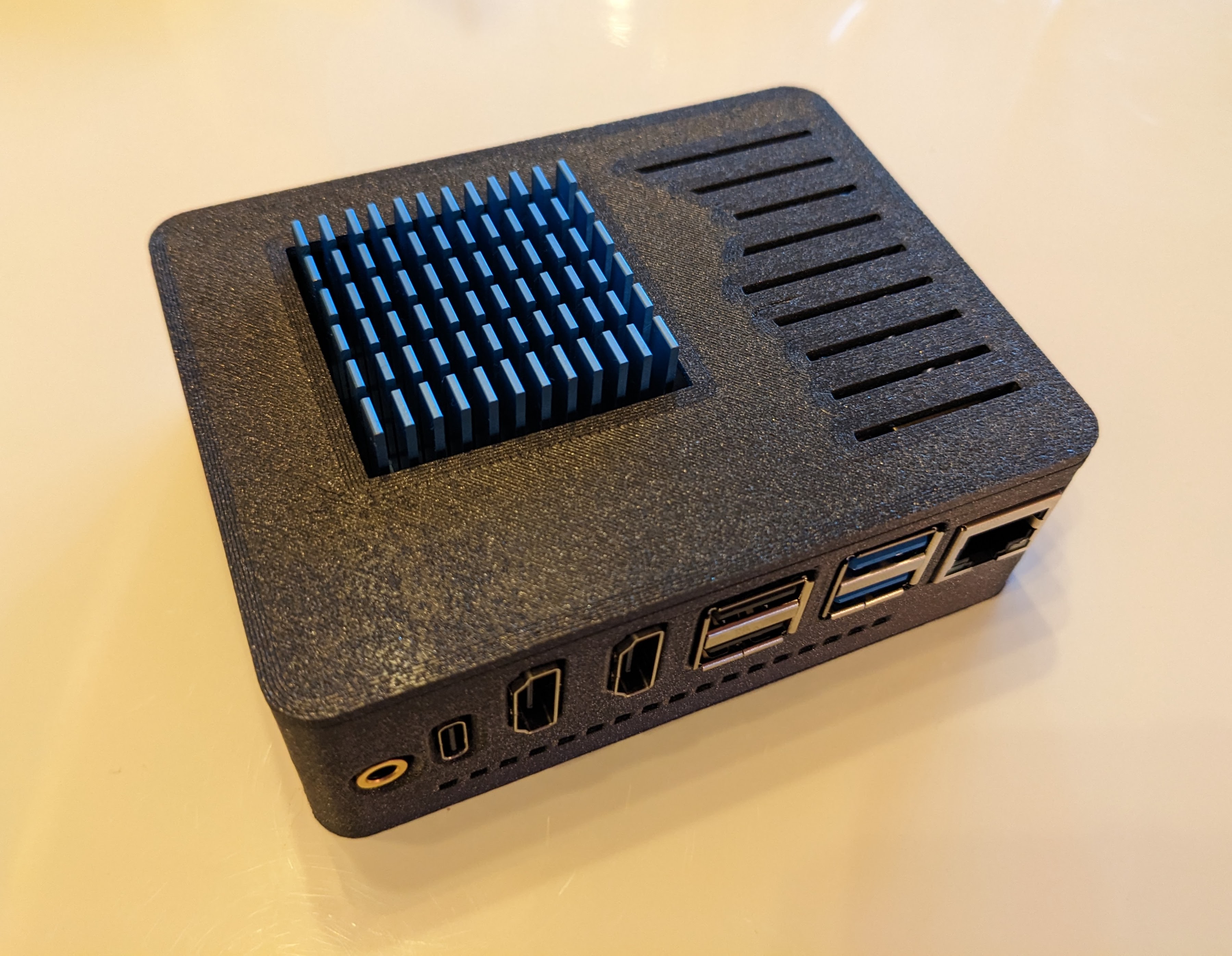 Rock 5B top-case for passive heatsink