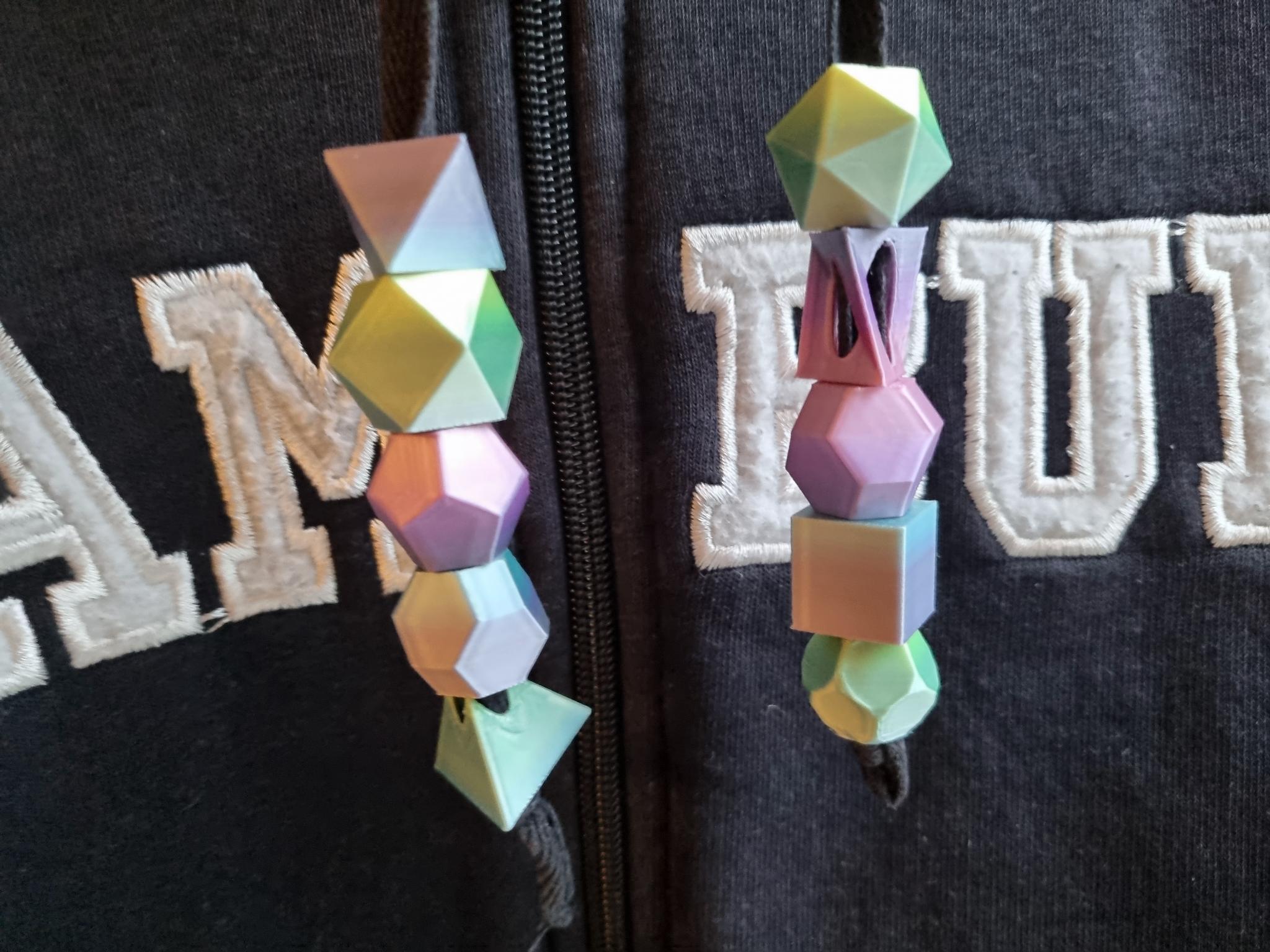 Miniatura 2 do modelo 3D math solids beads collection
