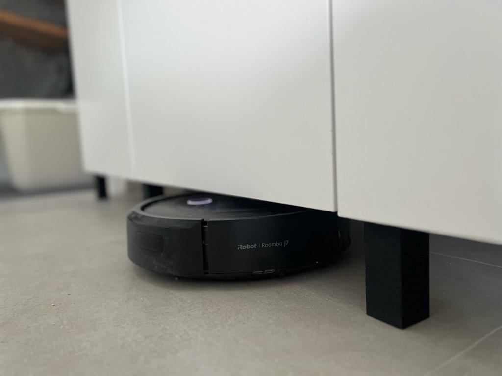 Foot for Ikea Besta (and other furniture)