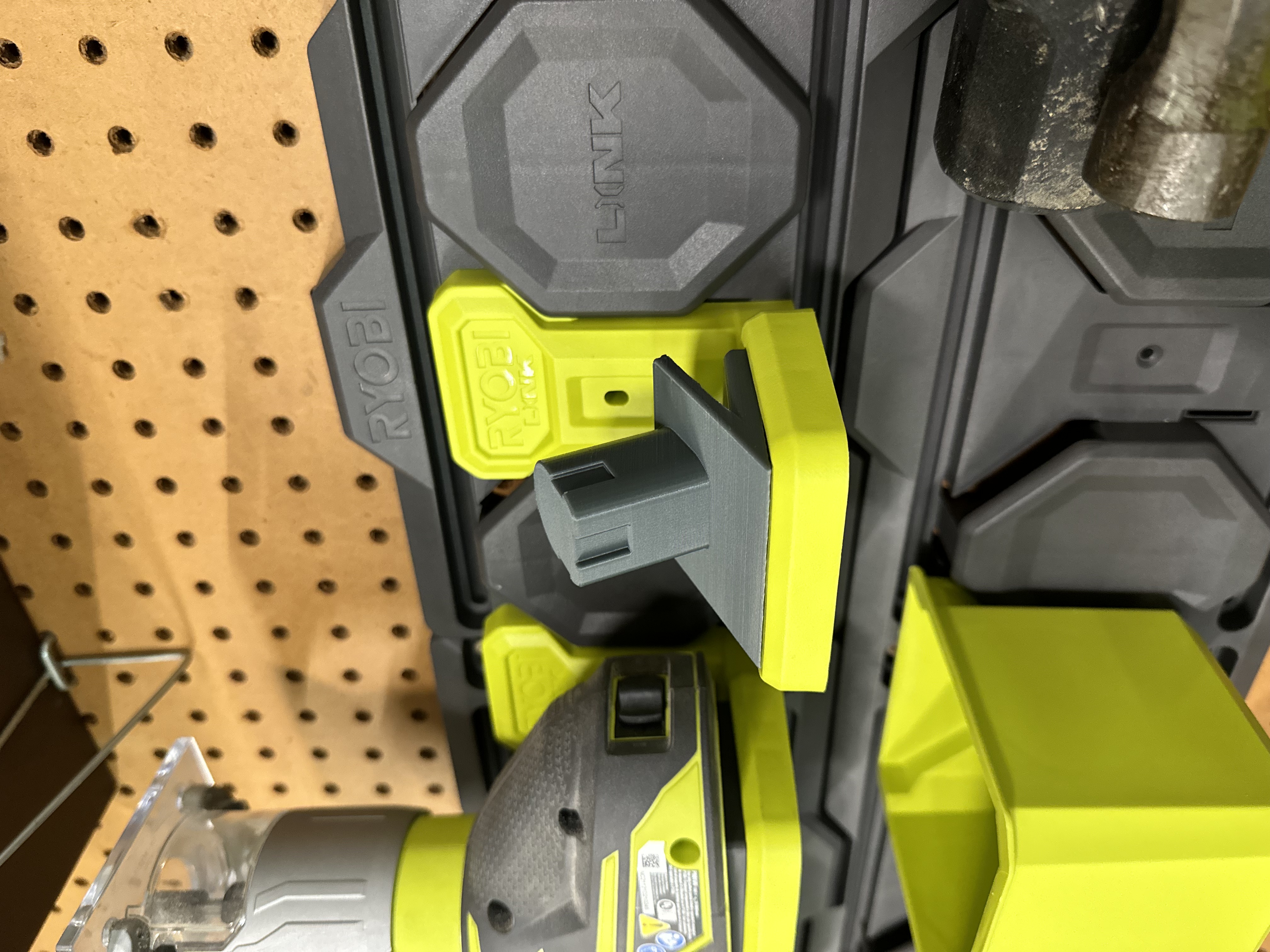 Angled Mount for Ryobi Link STM817 One+ Tool Holder