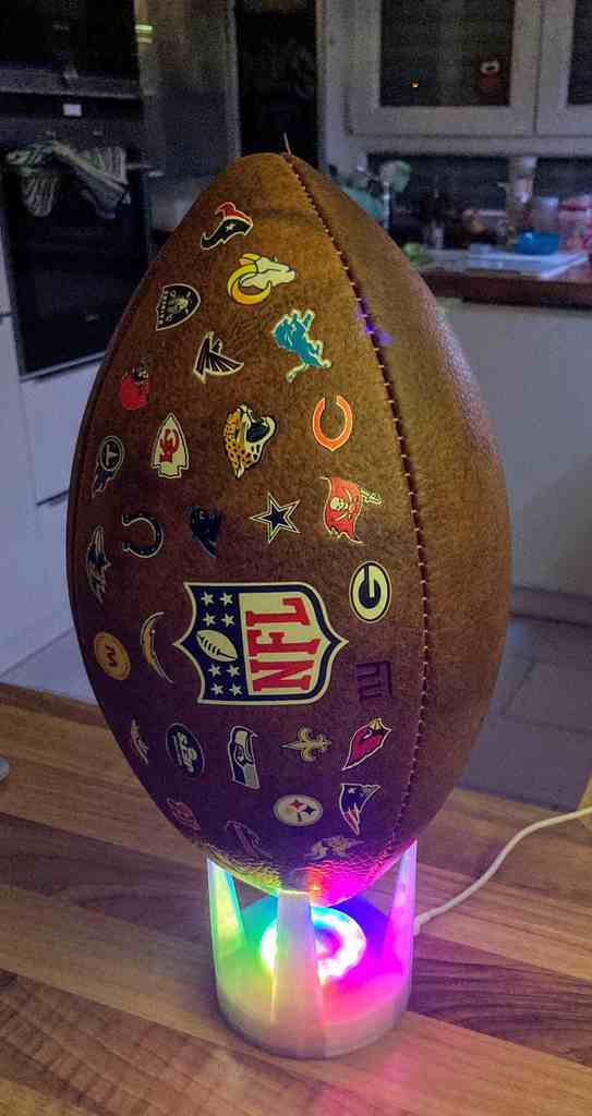 Illuminated Football-Stand