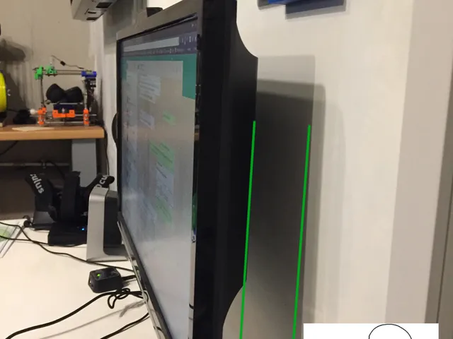 Tilted monitor wall mount rotation - vesa 100x100