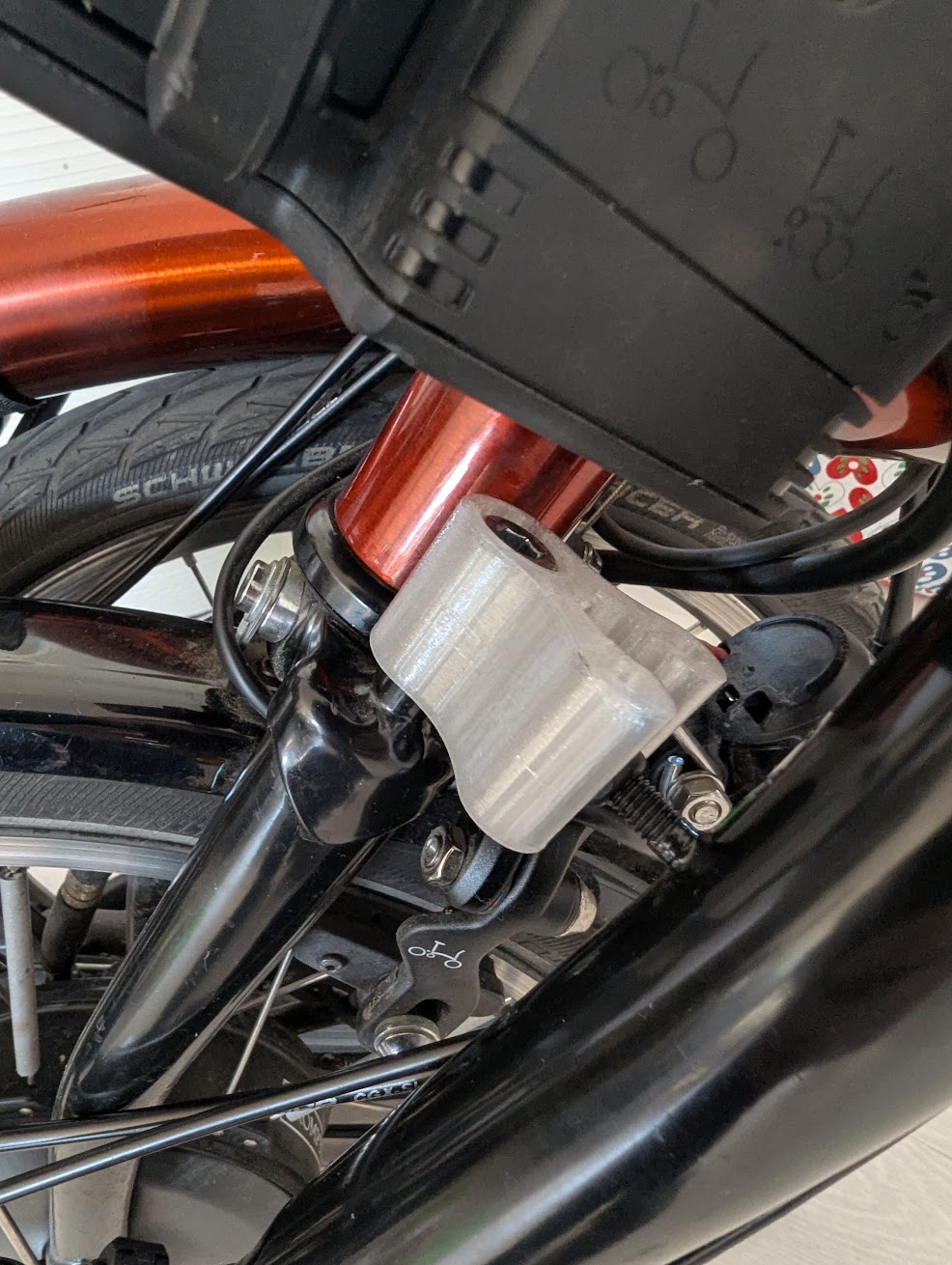 Brompton Handlebar Lock - Full body version - with allen key