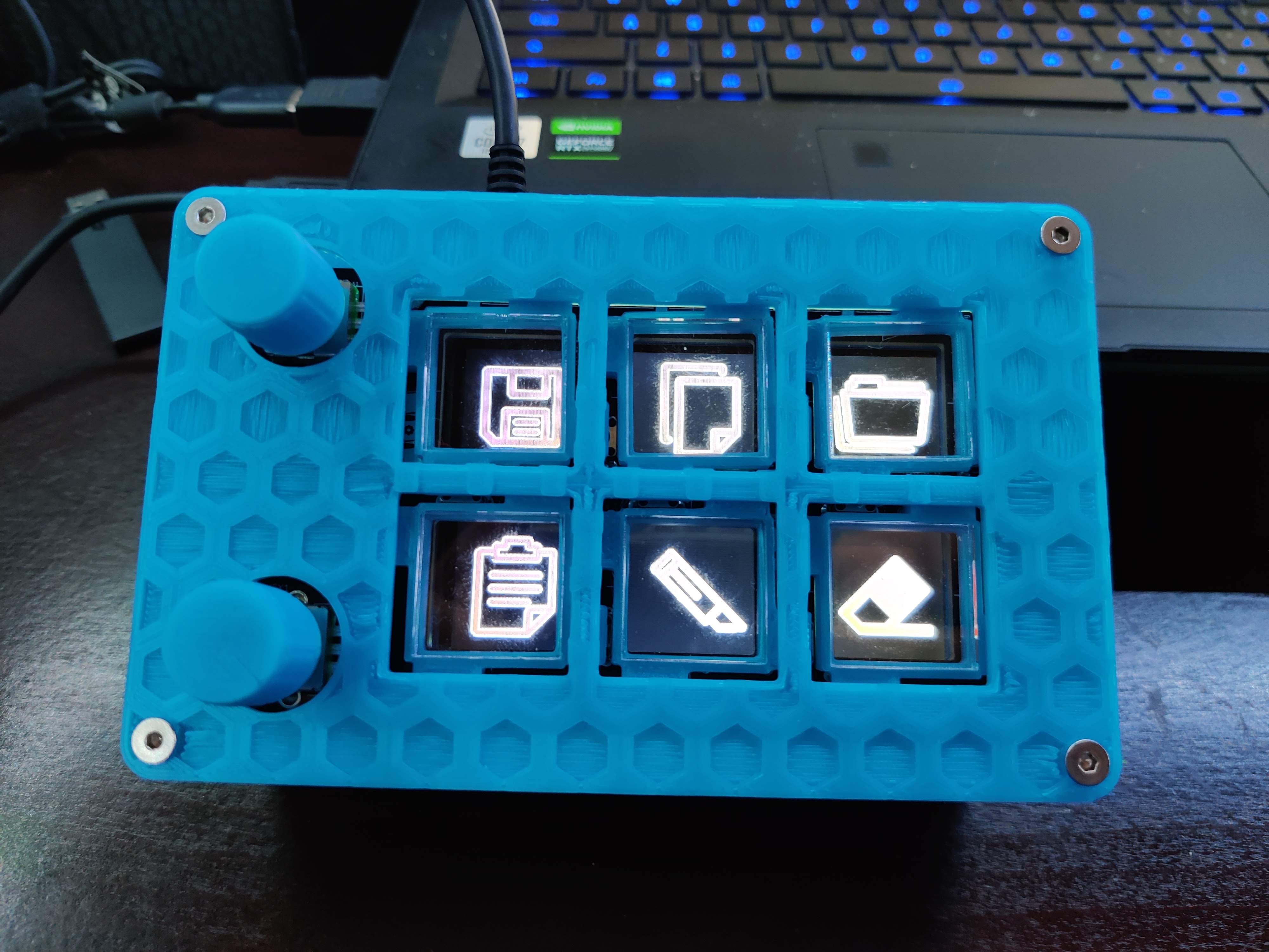 Custom case for the DIY streamdeck by SuperMakeSomething by Dsk001 ...