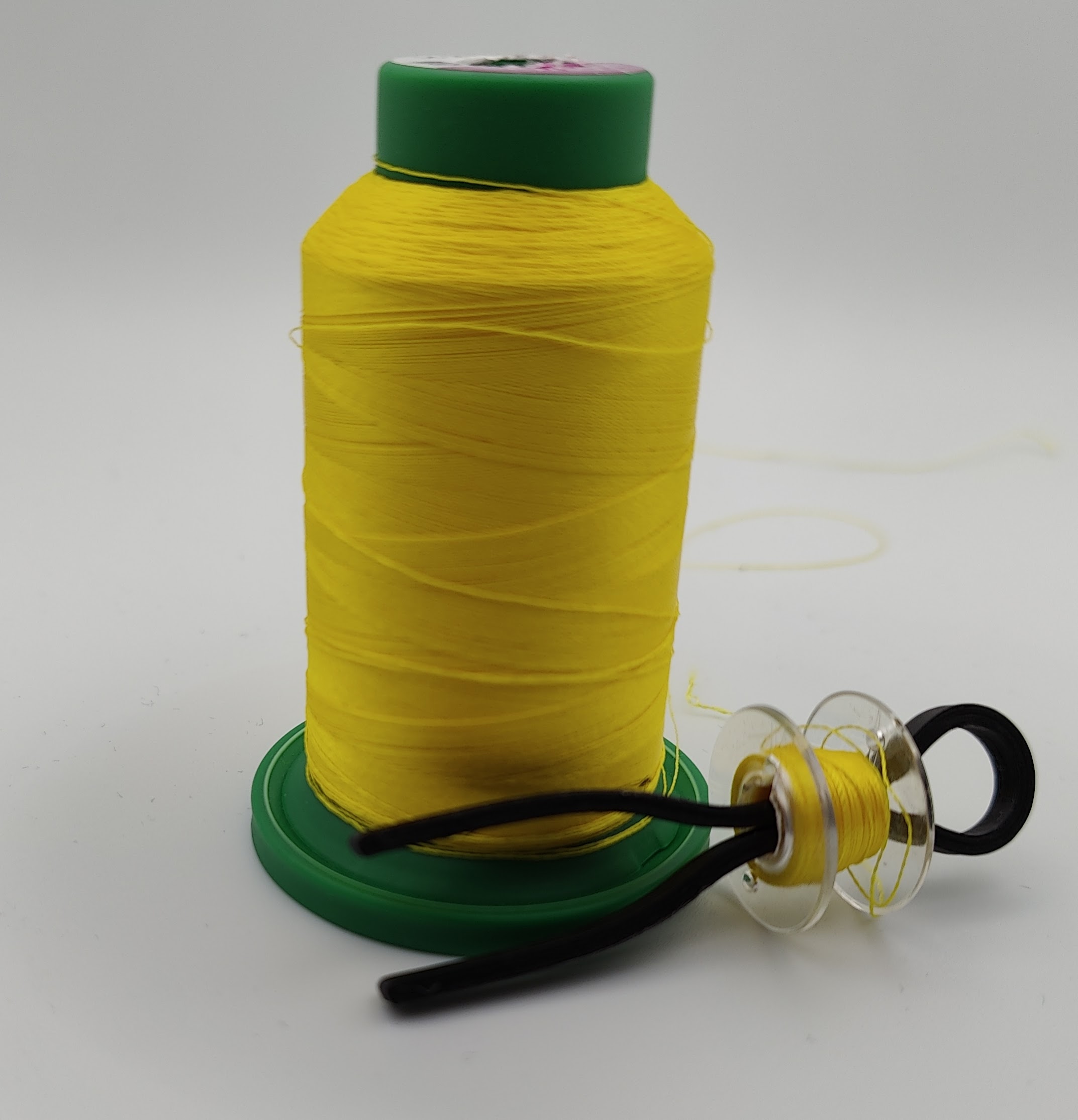 Miniatura 2 do modelo 3D Yarn Spool Organizer