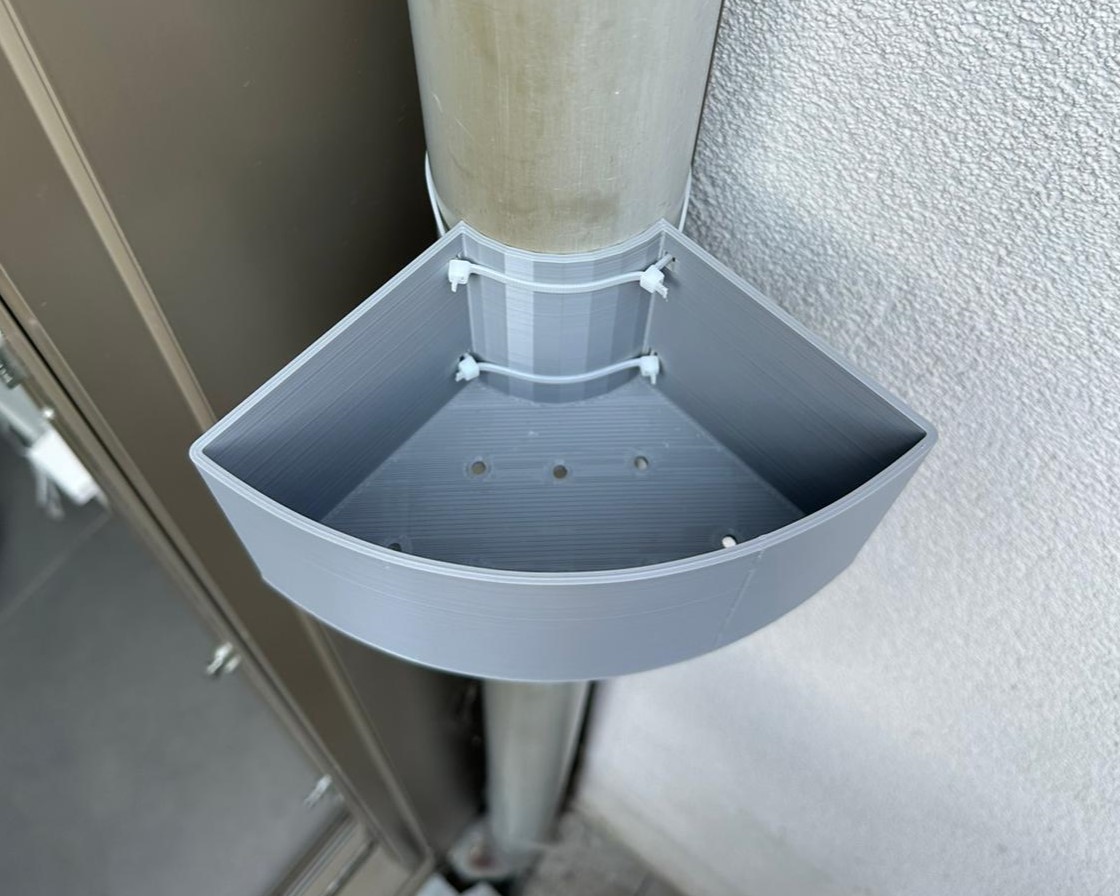 Drainpipe flower/herbs planter — thumbnail 3