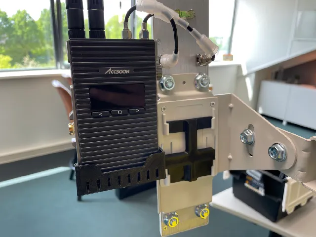 Accsoon CineEye PRO Holder for Ubiquiti airmax sector antenna